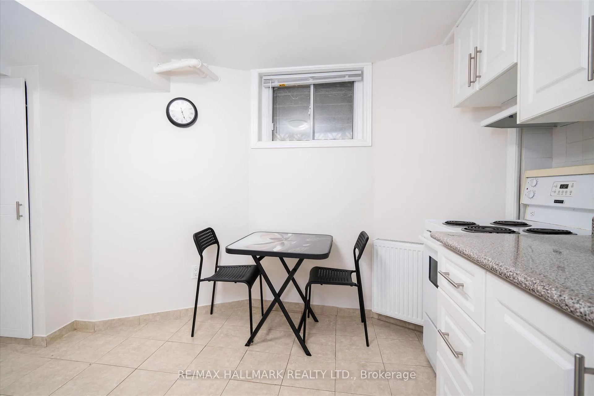 Photo 6 of Unit Basement, 222 Wineva Avenue, Toronto, The Beaches — HOMEH