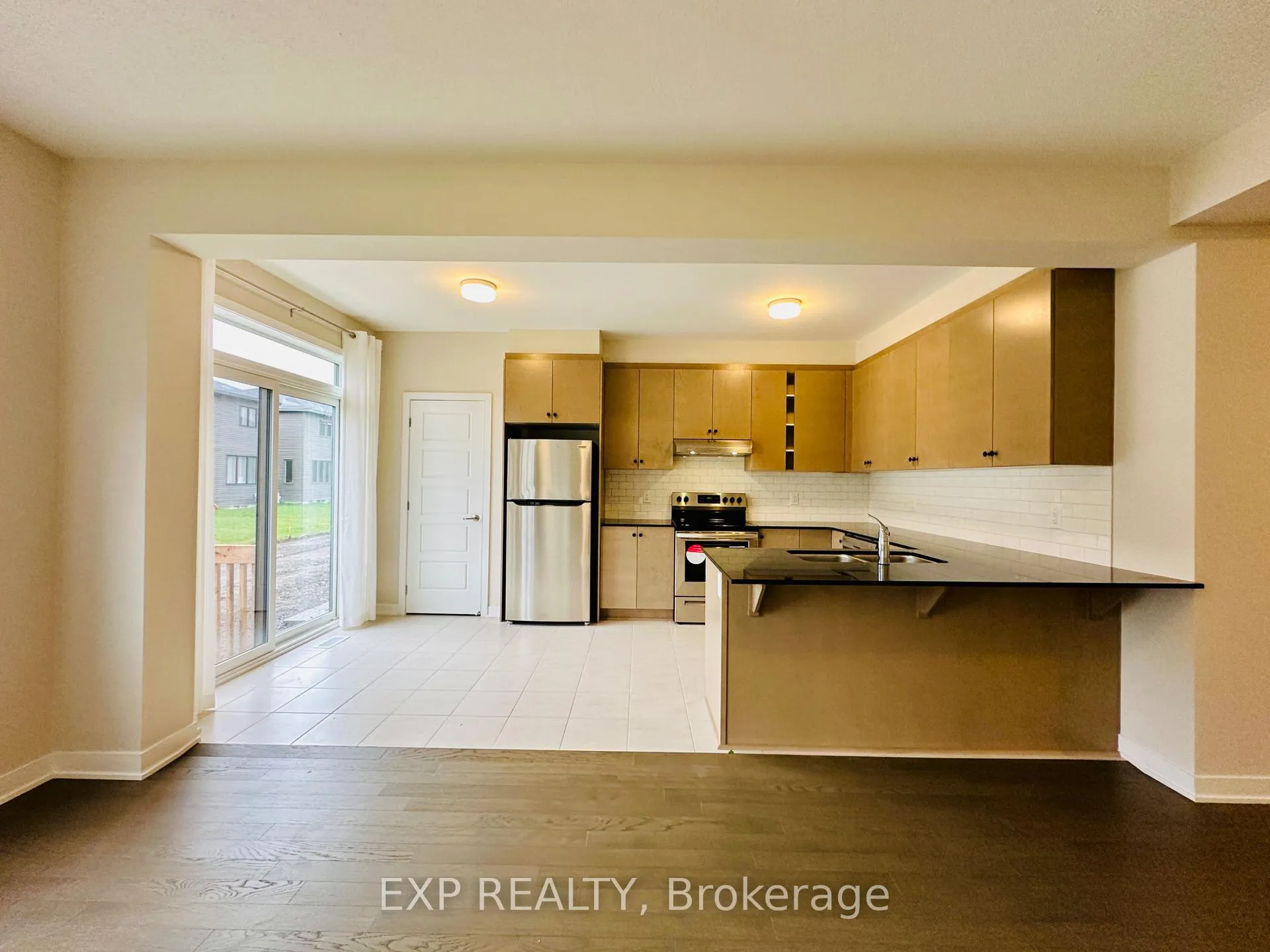 Photo 7 of 603 Fenwick Way, Ottawa, Barrhaven - Stonebridge — HOMEH