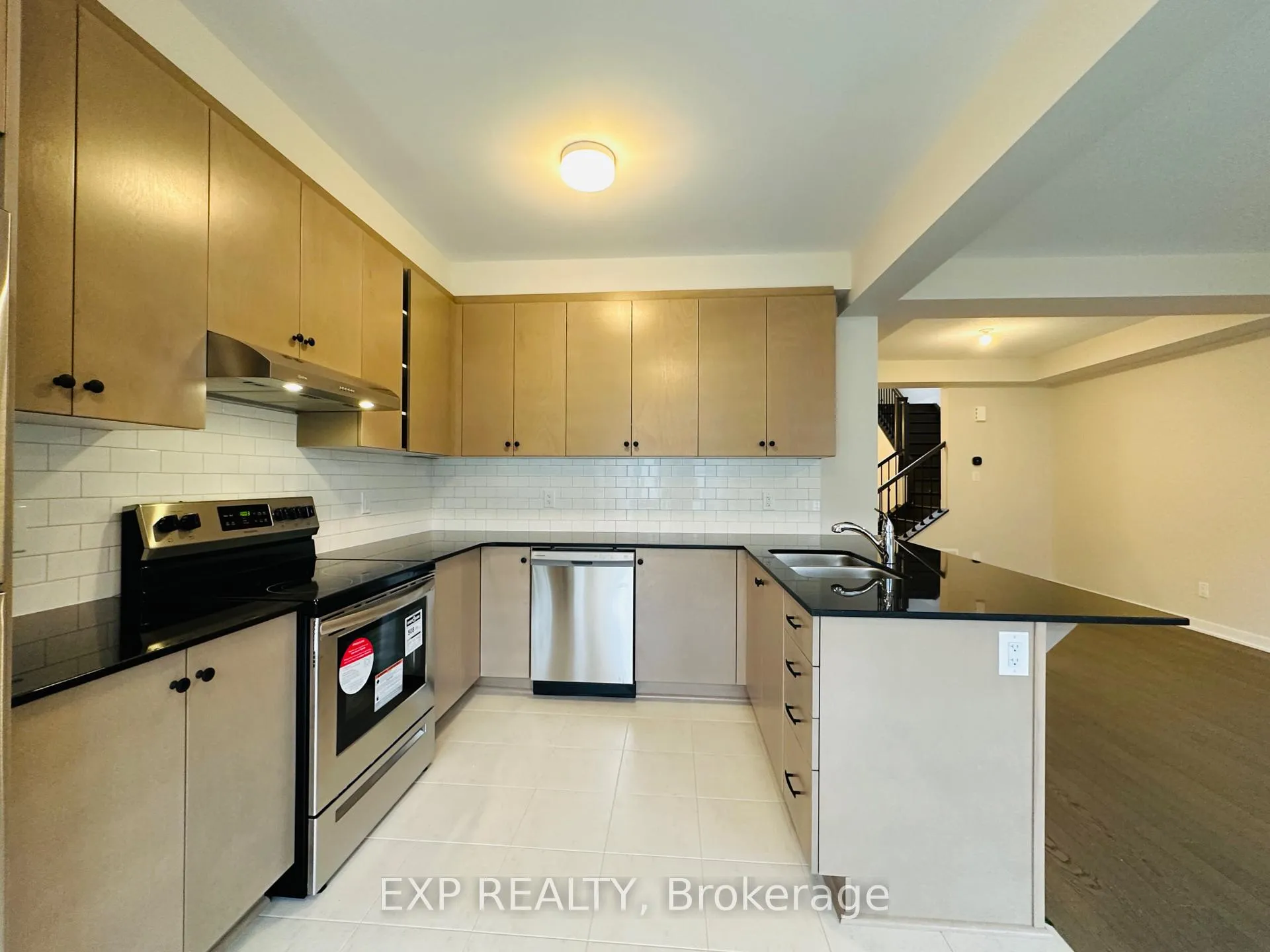 Photo 9 of 603 Fenwick Way, Ottawa, Barrhaven - Stonebridge — HOMEH