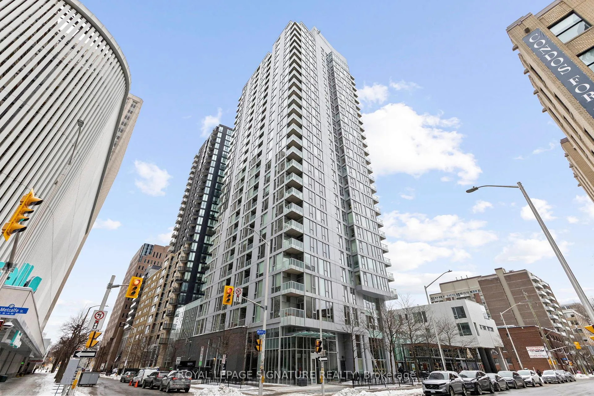 Front of Unit 1307, 40 Nepean Street