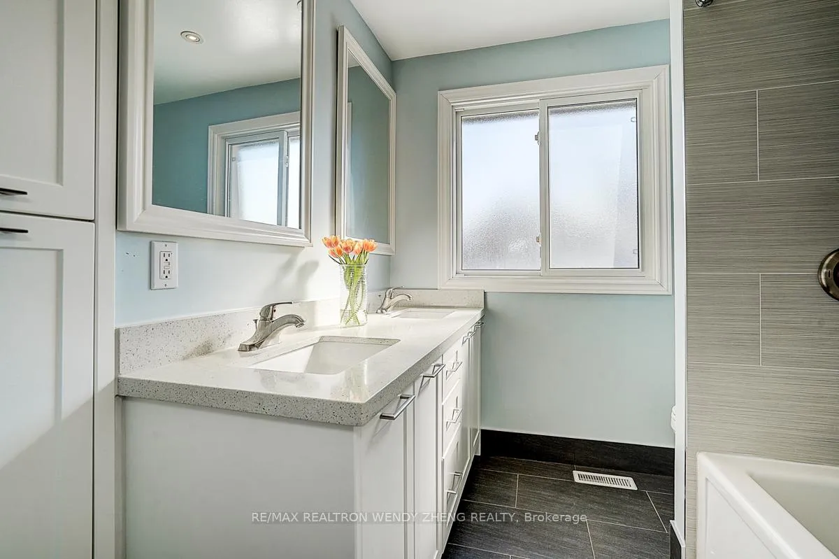 Photo 28 of Unit 60, 105 Carlton Road, Markham, Unionville — HOMEH