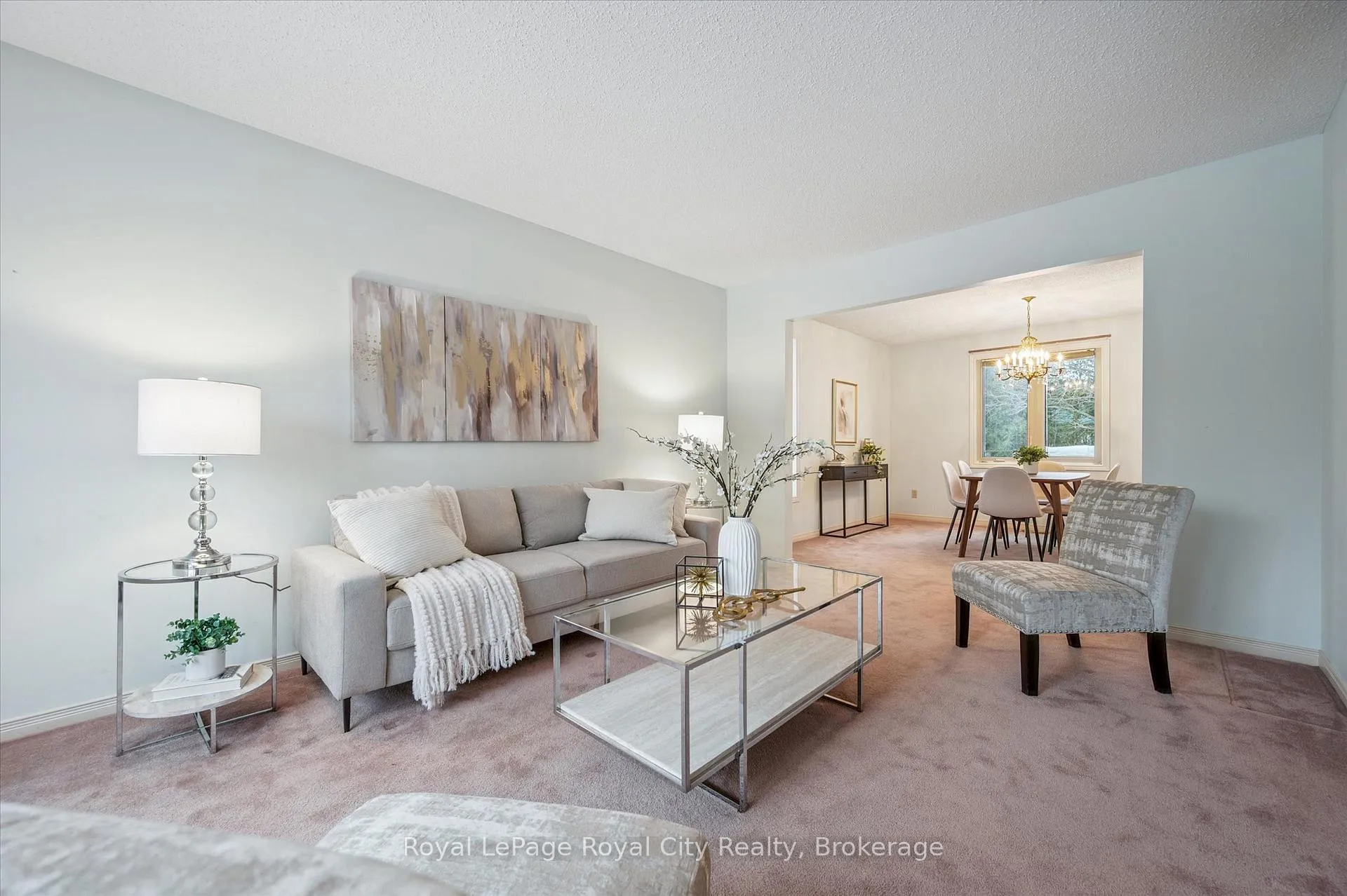 Photo 6 of 43 Brady Lane, Guelph, Kortright East — HOMEH