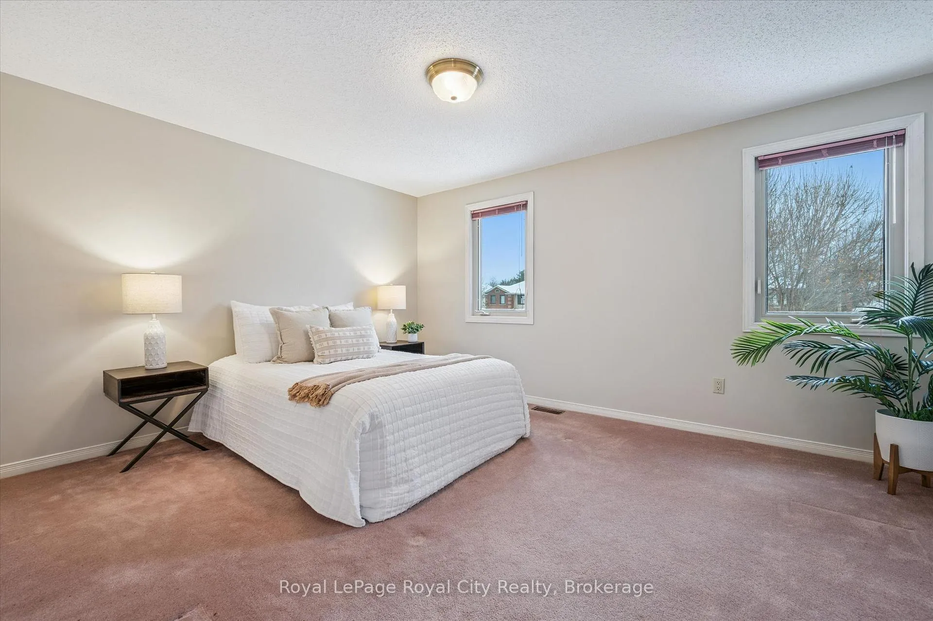 Photo 25 of 43 Brady Lane, Guelph, Kortright East — HOMEH
