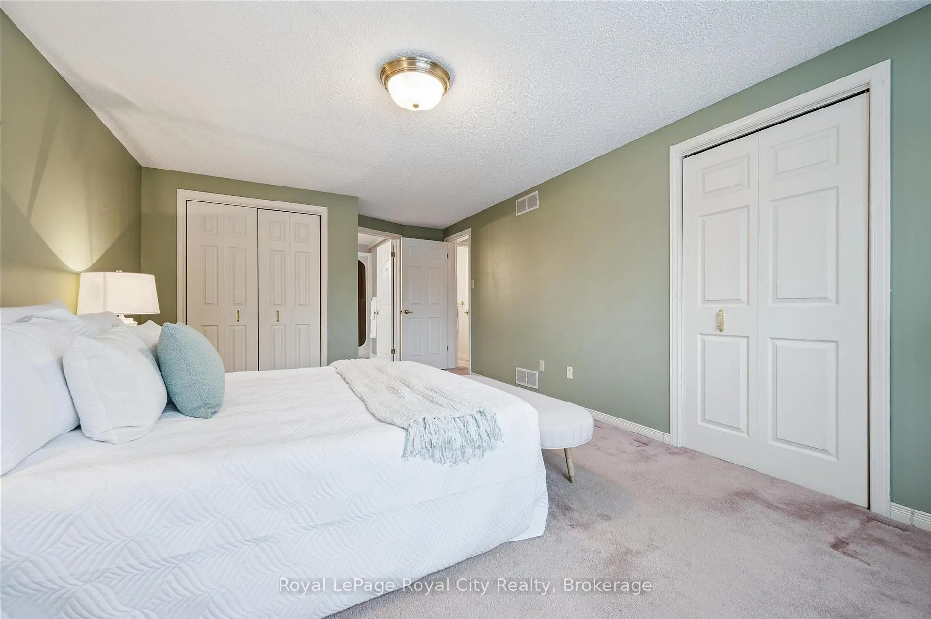 Photo 31 of 43 Brady Lane, Guelph, Kortright East — HOMEH