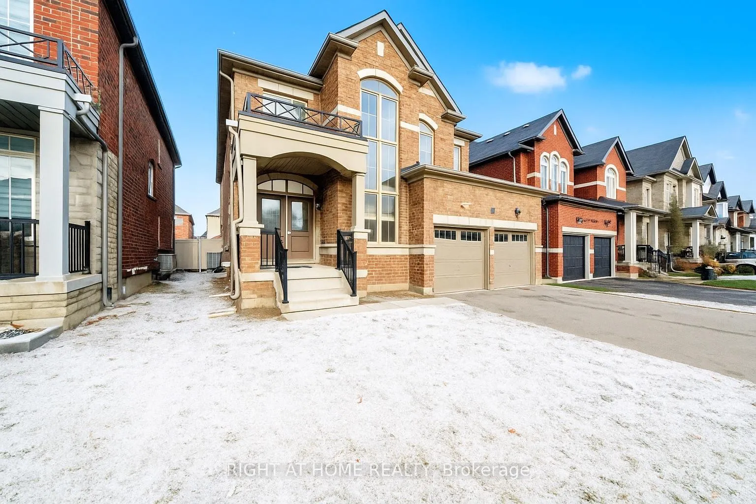 Photo 1 of 1016 Wickham Road, Innisfil, Alcona — HOMEH