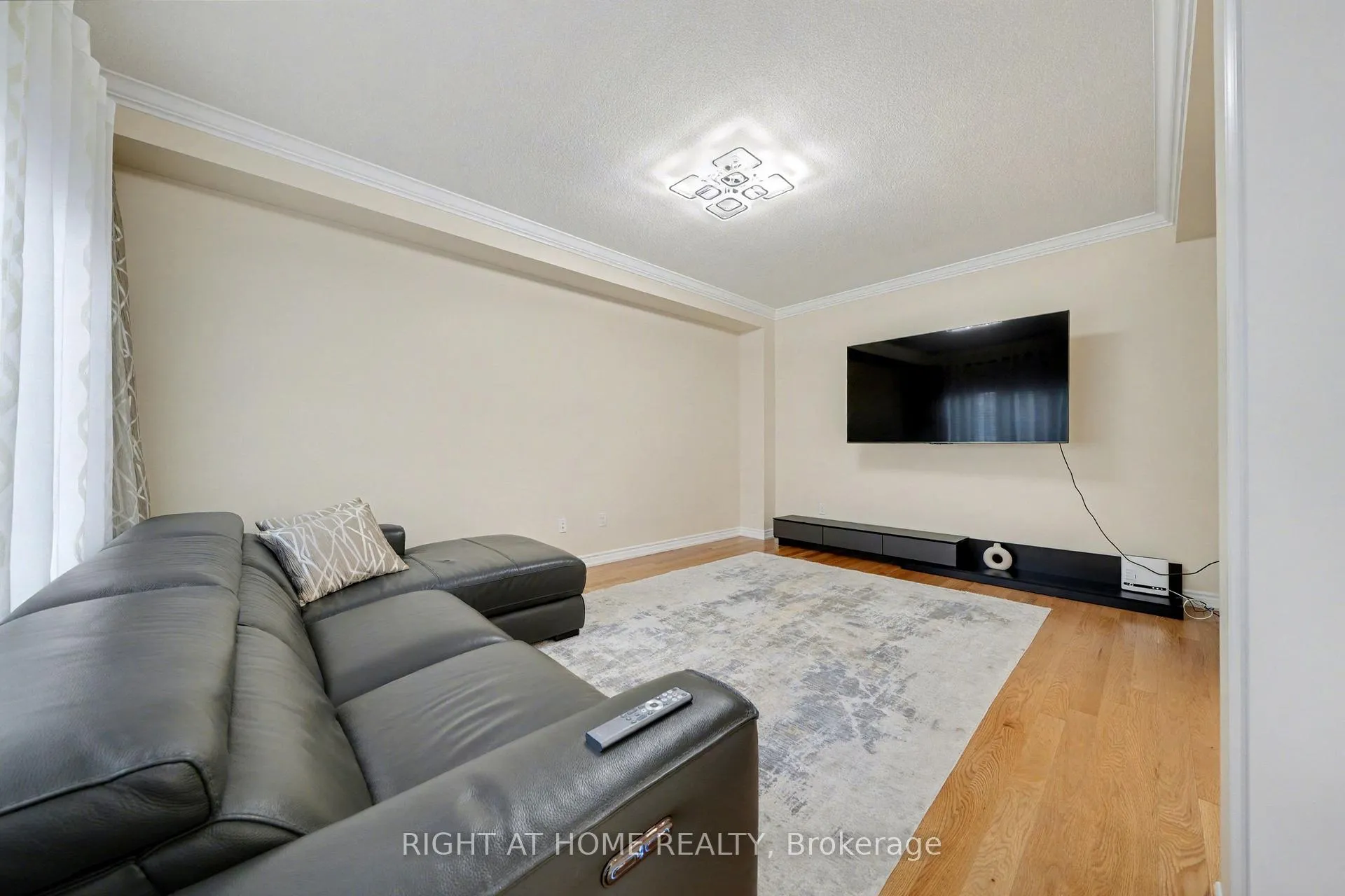 Photo 6 of 1016 Wickham Road, Innisfil, Alcona — HOMEH