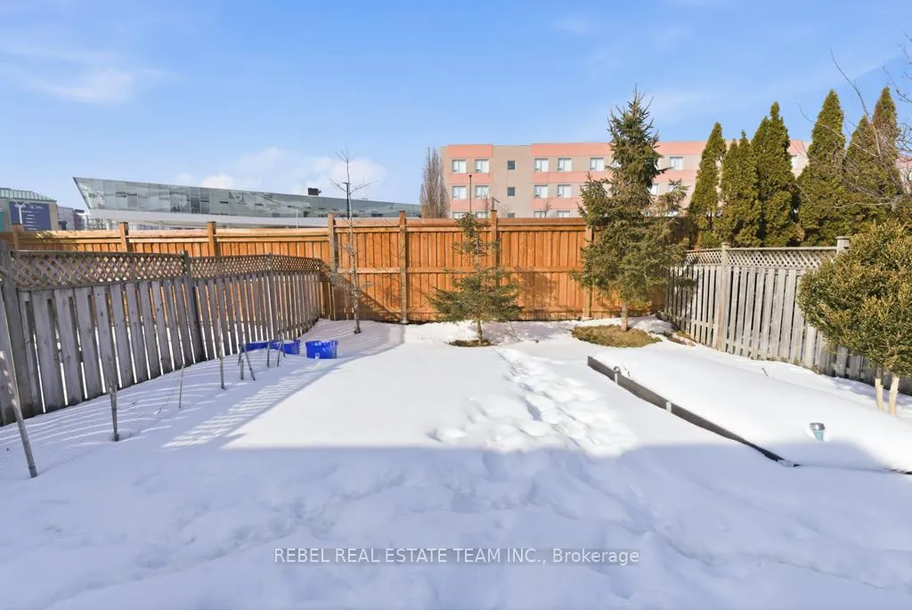 Photo 36 of 1867 Dalhousie Crescent, Oshawa, Samac — HOMEH