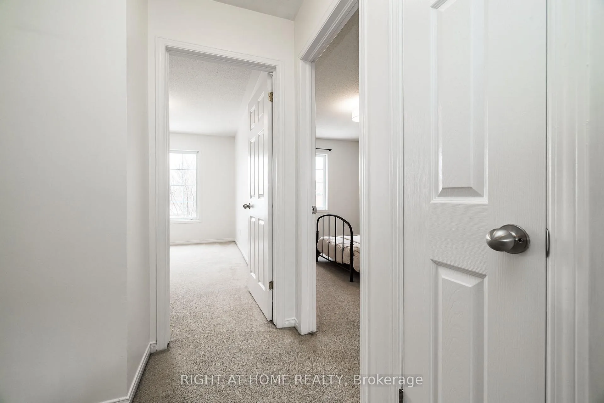 Photo 24 of 59 Scampton Drive, Ottawa, Kanata - Morgan's Grant/South March — HOMEH
