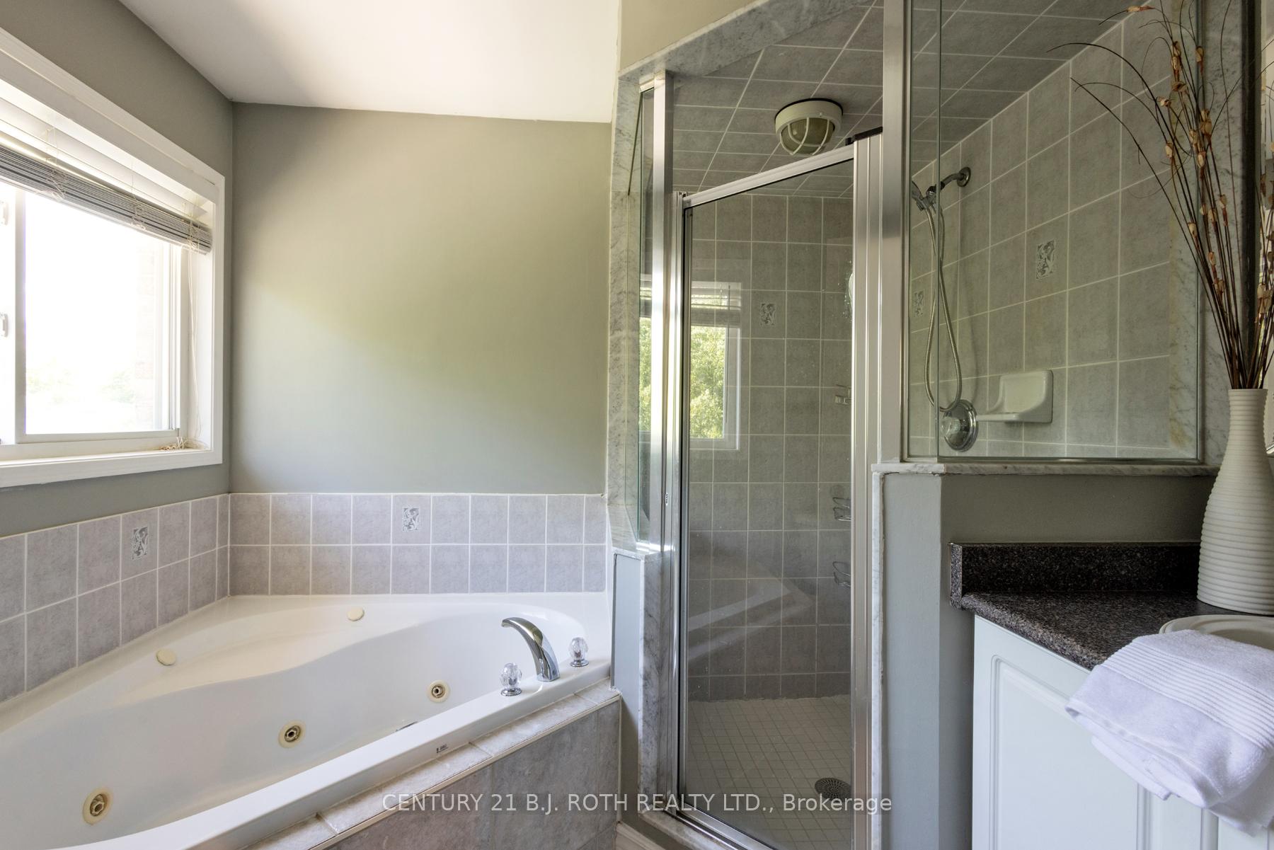 Photo 14 of 1359 Forest Street, Innisfil, Alcona — HOMEH