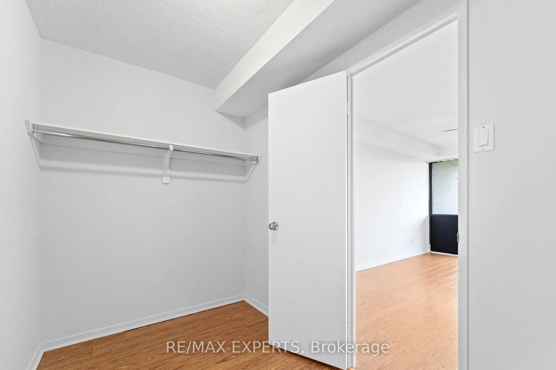 Photo 23 of Unit 607, 8111 Yonge Street, Markham, Royal Orchard — HOMEH