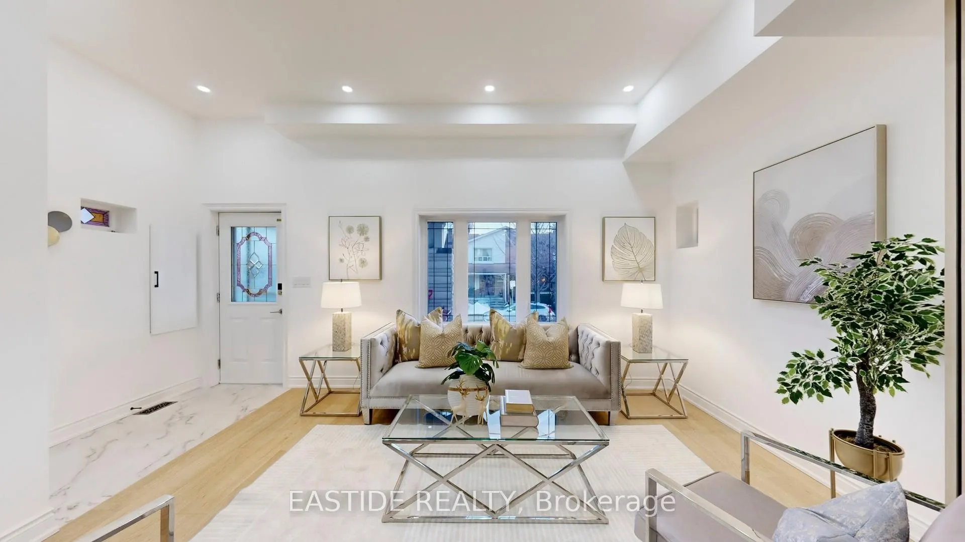 Photo 3 of 202 Queensdale Avenue, Toronto, Danforth Village-East York — HOMEH