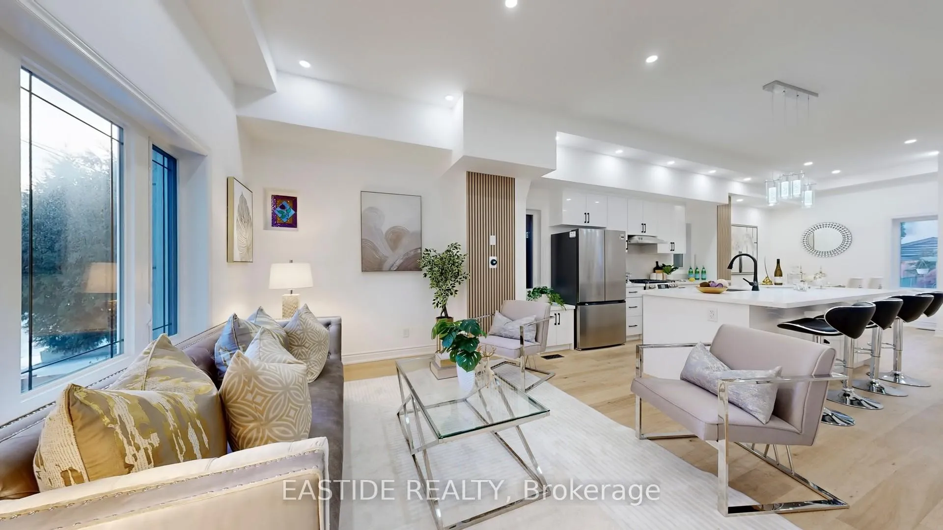 Photo 5 of 202 Queensdale Avenue, Toronto, Danforth Village-East York — HOMEH
