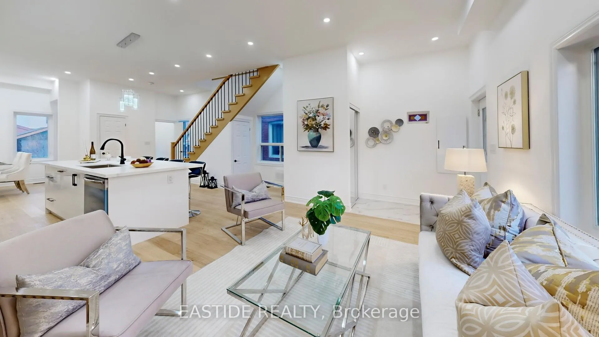 Photo 6 of 202 Queensdale Avenue, Toronto, Danforth Village-East York — HOMEH