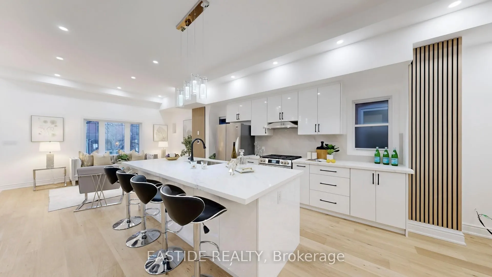 Photo 8 of 202 Queensdale Avenue, Toronto, Danforth Village-East York — HOMEH