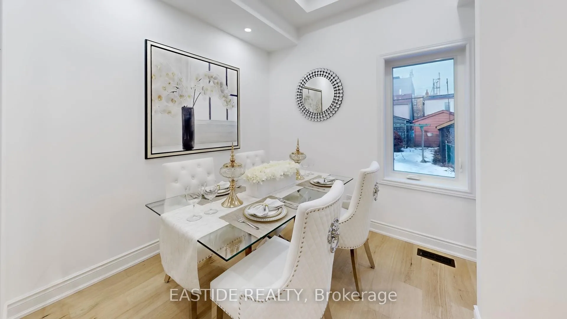 Photo 15 of 202 Queensdale Avenue, Toronto, Danforth Village-East York — HOMEH