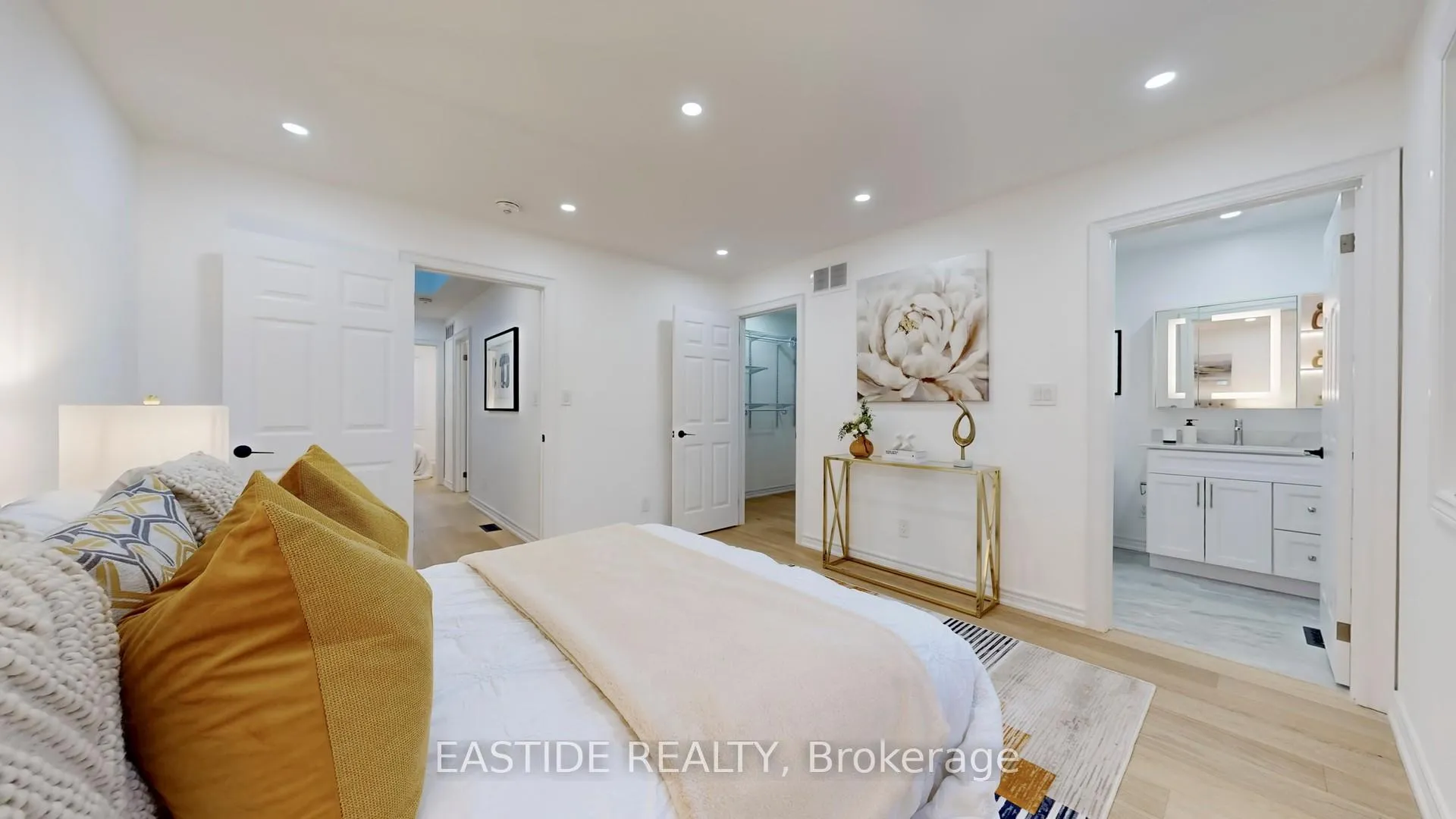Photo 25 of 202 Queensdale Avenue, Toronto, Danforth Village-East York — HOMEH