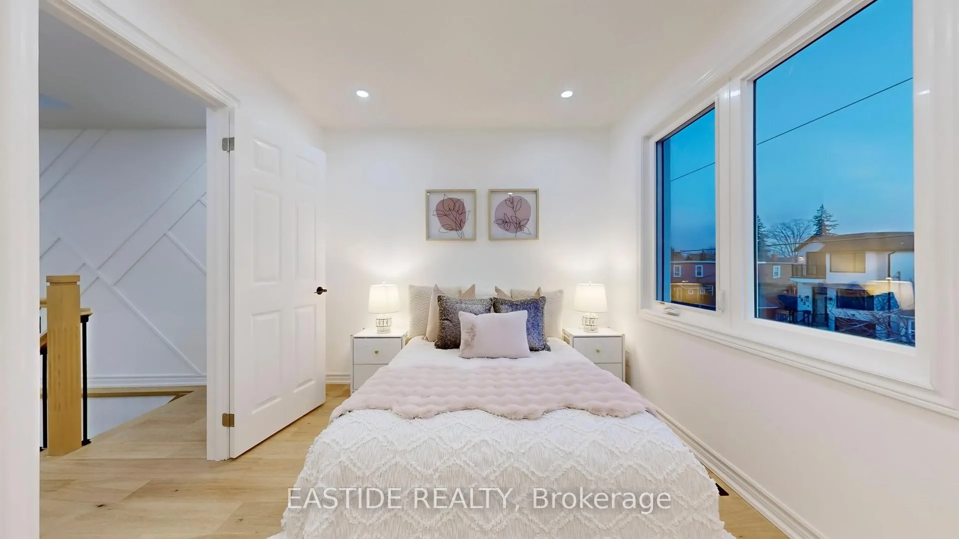 Photo 37 of 202 Queensdale Avenue, Toronto, Danforth Village-East York — HOMEH