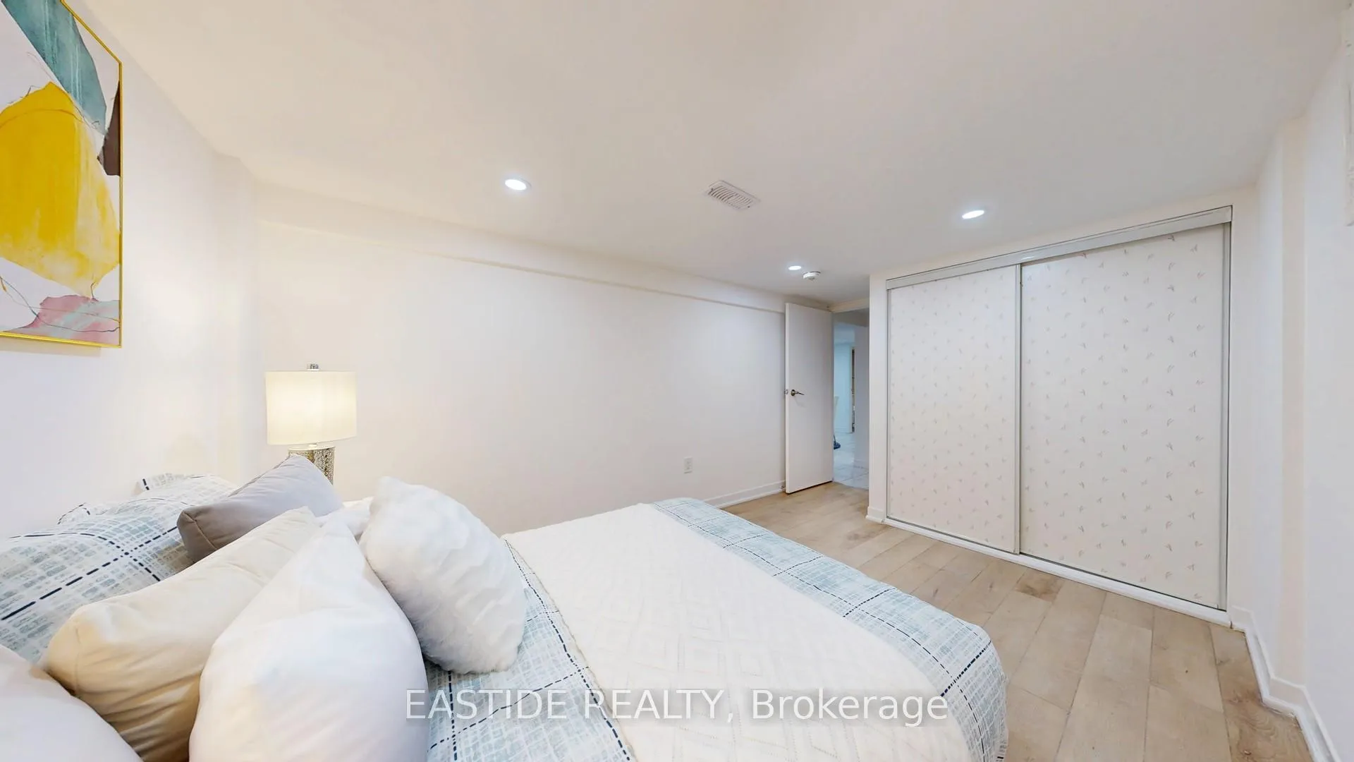 Photo 45 of 202 Queensdale Avenue, Toronto, Danforth Village-East York — HOMEH