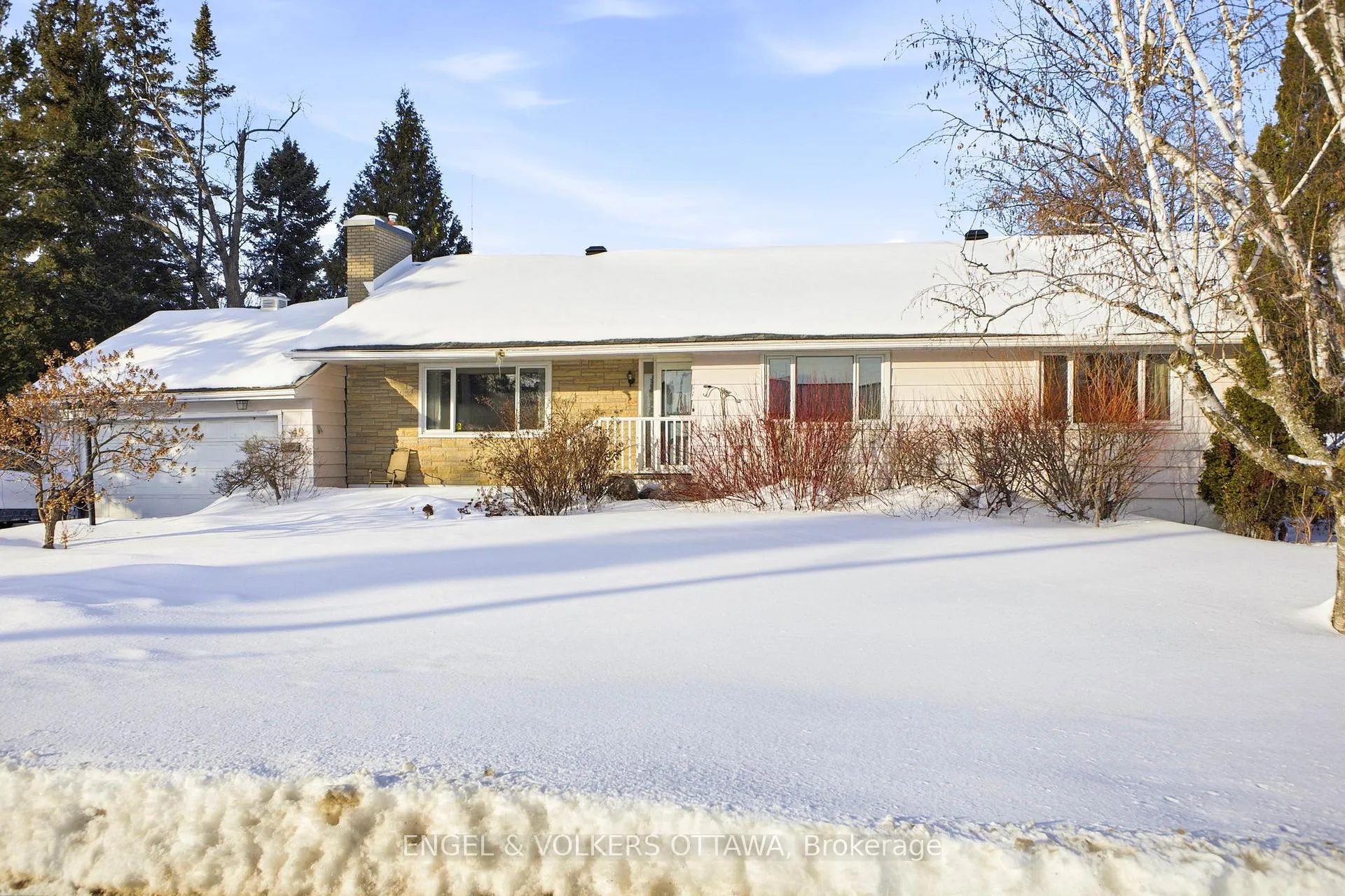 Photo 1 of 49 Inverness Avenue, Ottawa, Borden Farm/Stewart Farm/Carleton Heights/Parkwood Hills — HOMEH