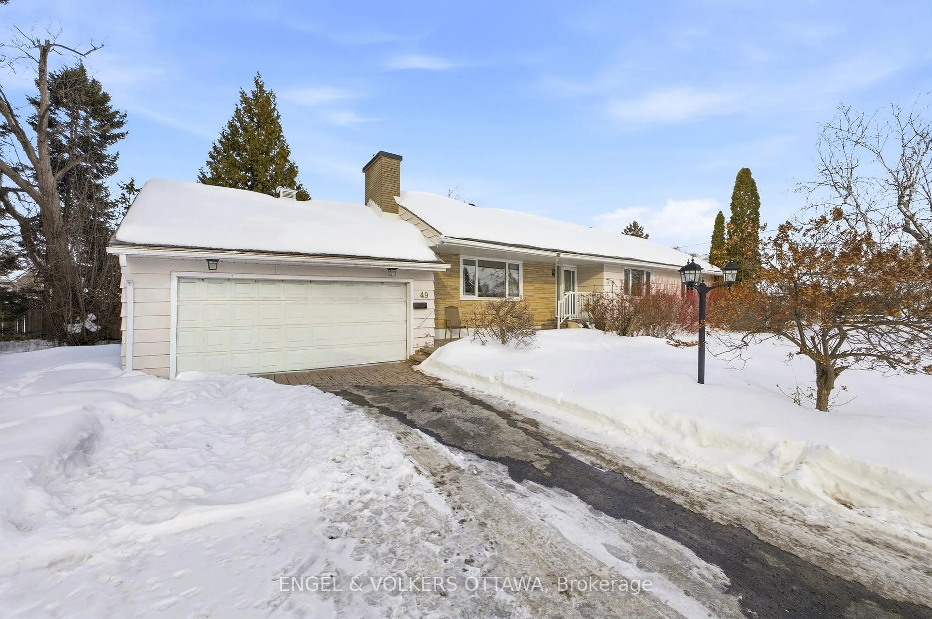 Photo 2 of 49 Inverness Avenue, Ottawa, Borden Farm/Stewart Farm/Carleton Heights/Parkwood Hills — HOMEH
