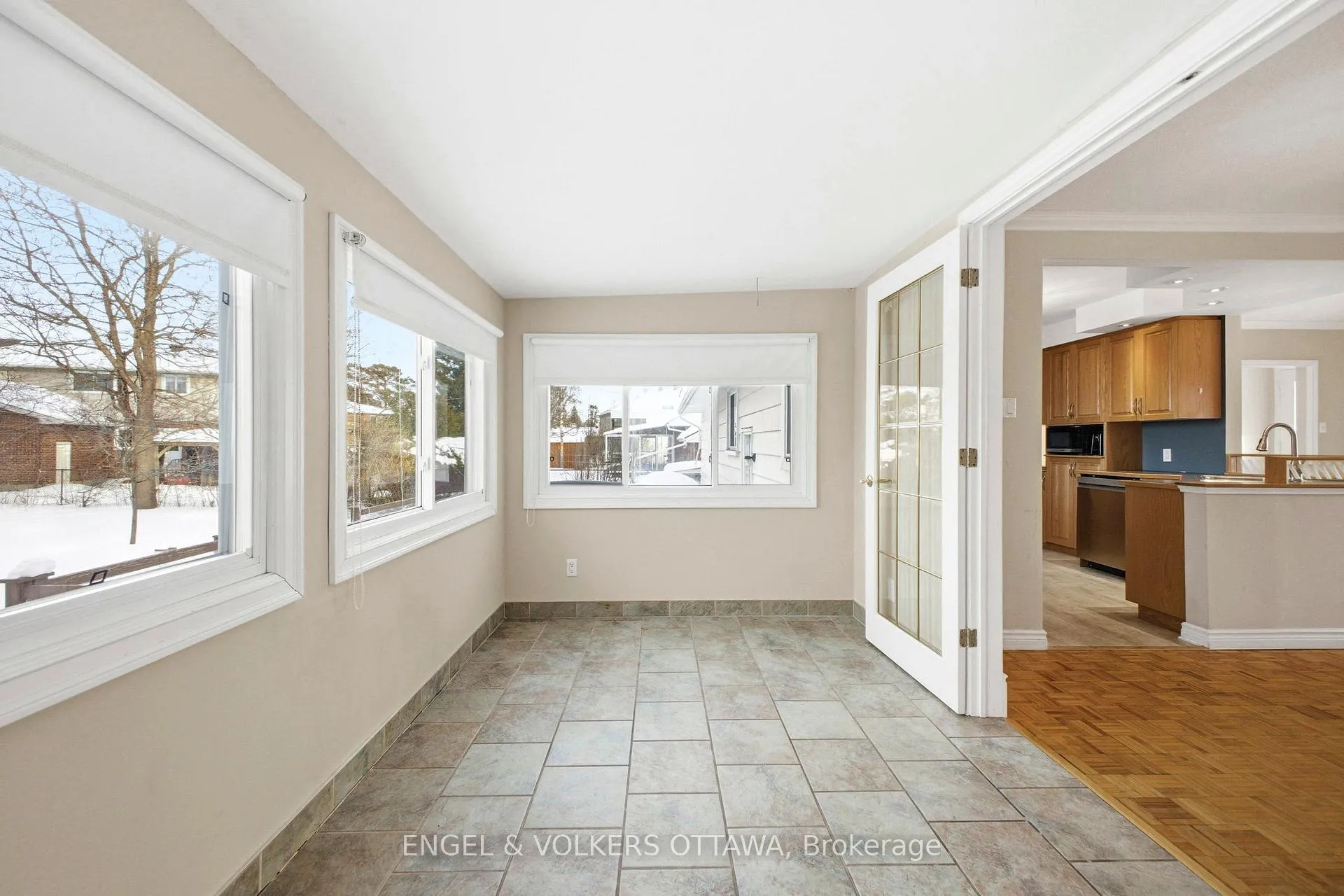 Photo 8 of 49 Inverness Avenue, Ottawa, Borden Farm/Stewart Farm/Carleton Heights/Parkwood Hills — HOMEH