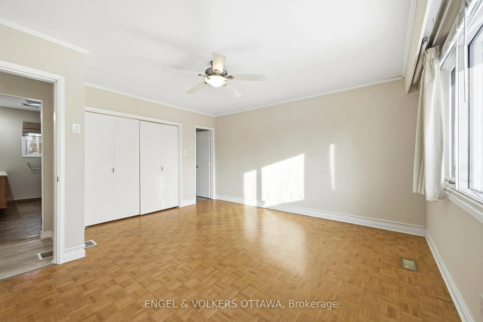 Photo 16 of 49 Inverness Avenue, Ottawa, Borden Farm/Stewart Farm/Carleton Heights/Parkwood Hills — HOMEH