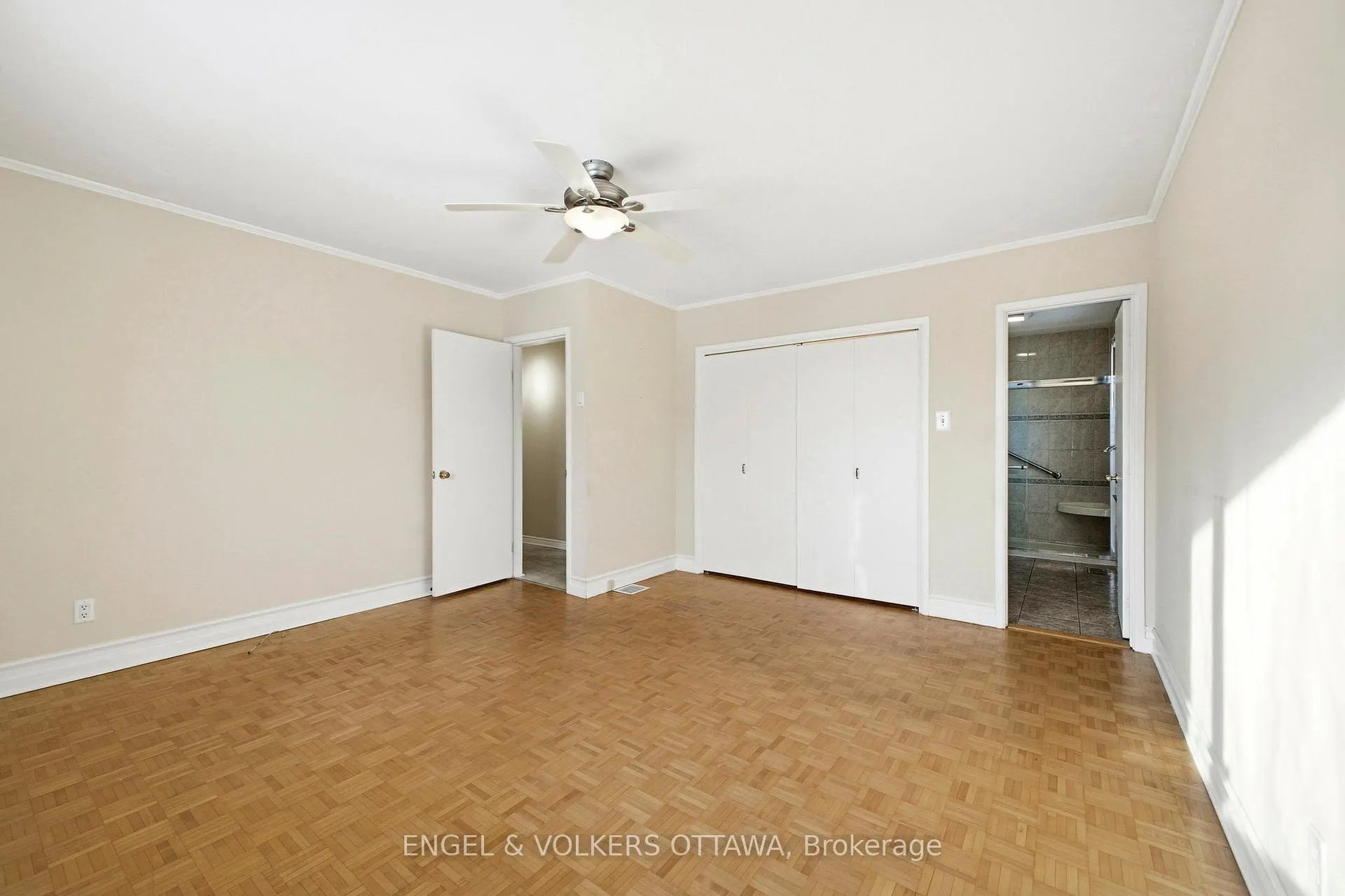 Photo 17 of 49 Inverness Avenue, Ottawa, Borden Farm/Stewart Farm/Carleton Heights/Parkwood Hills — HOMEH