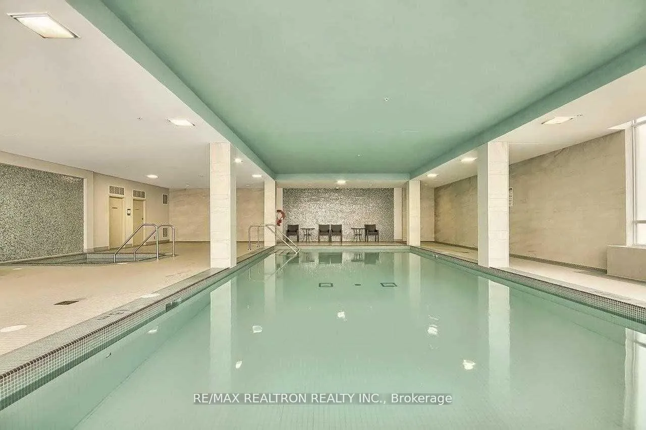 Photo 6 of Unit 1011, 85 North Park Road, Vaughan, Beverley Glen — HOMEH