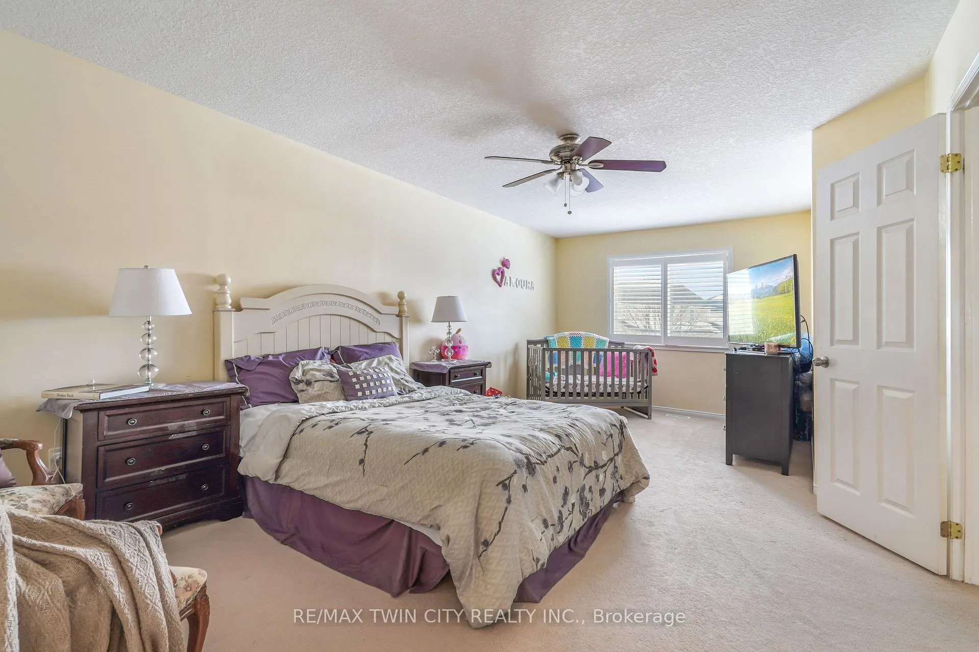 Photo 30 of 199 Blackburn Drive, Brantford, Shellard Lane — HOMEH
