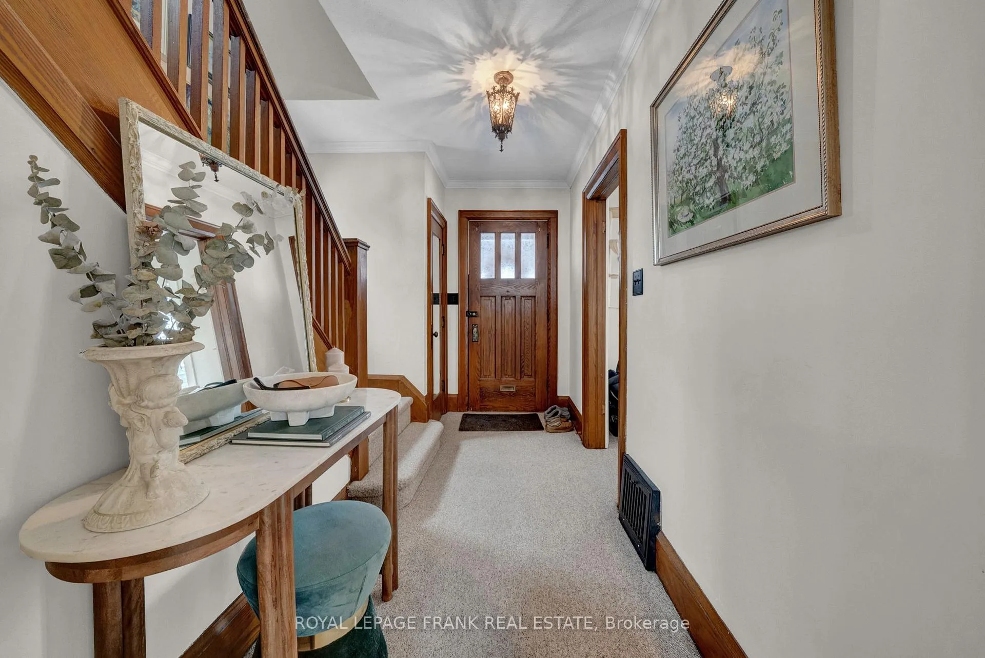 Photo 2 of 86 Roxborough Avenue, Oshawa, O'Neill — HOMEH
