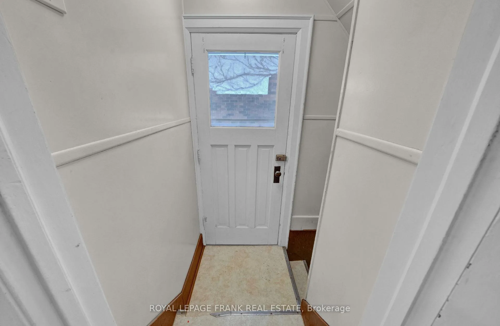 Photo 32 of 86 Roxborough Avenue, Oshawa, O'Neill — HOMEH
