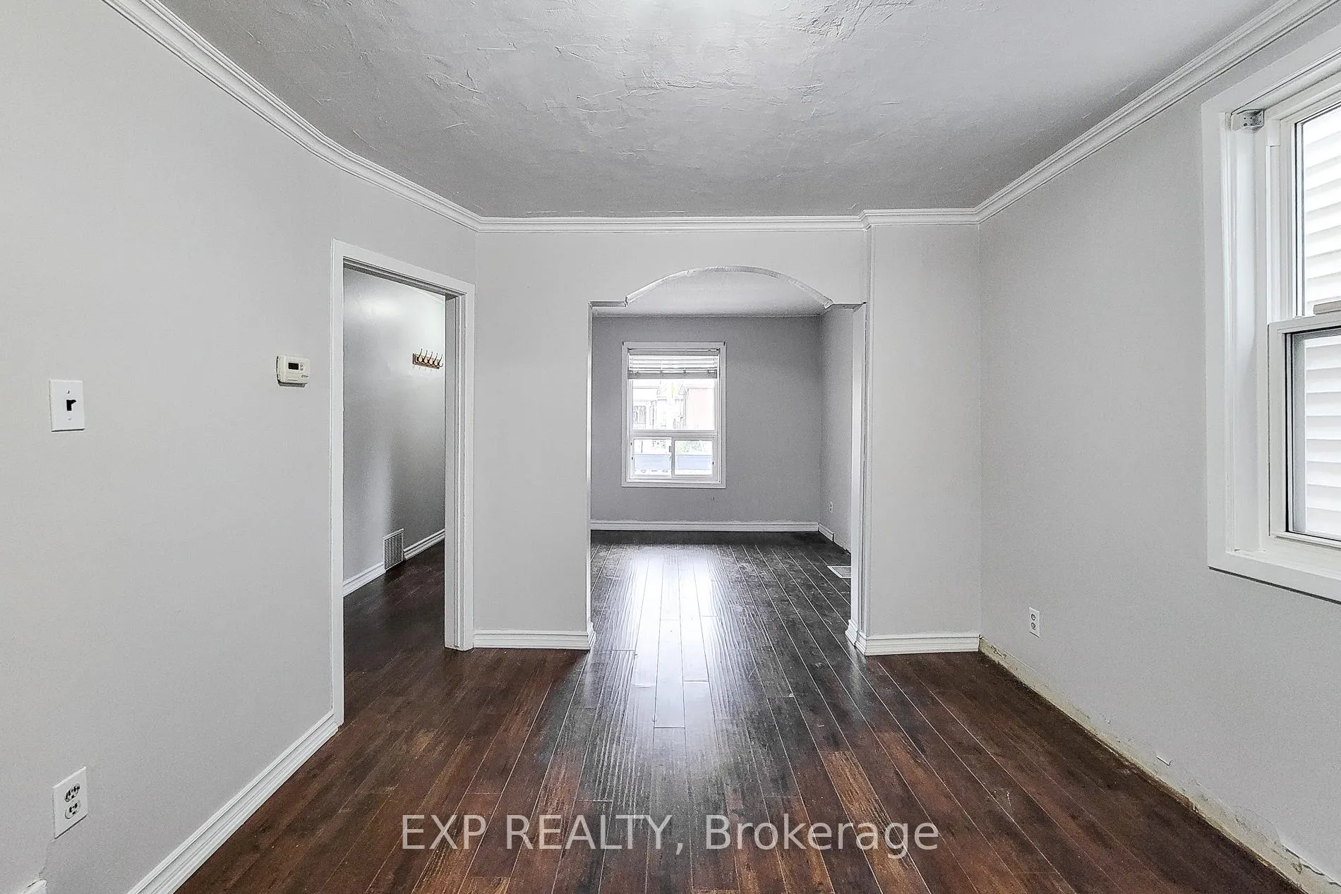 Photo 8 of 101 Sherman Avenue N, Hamilton, Gibson — HOMEH
