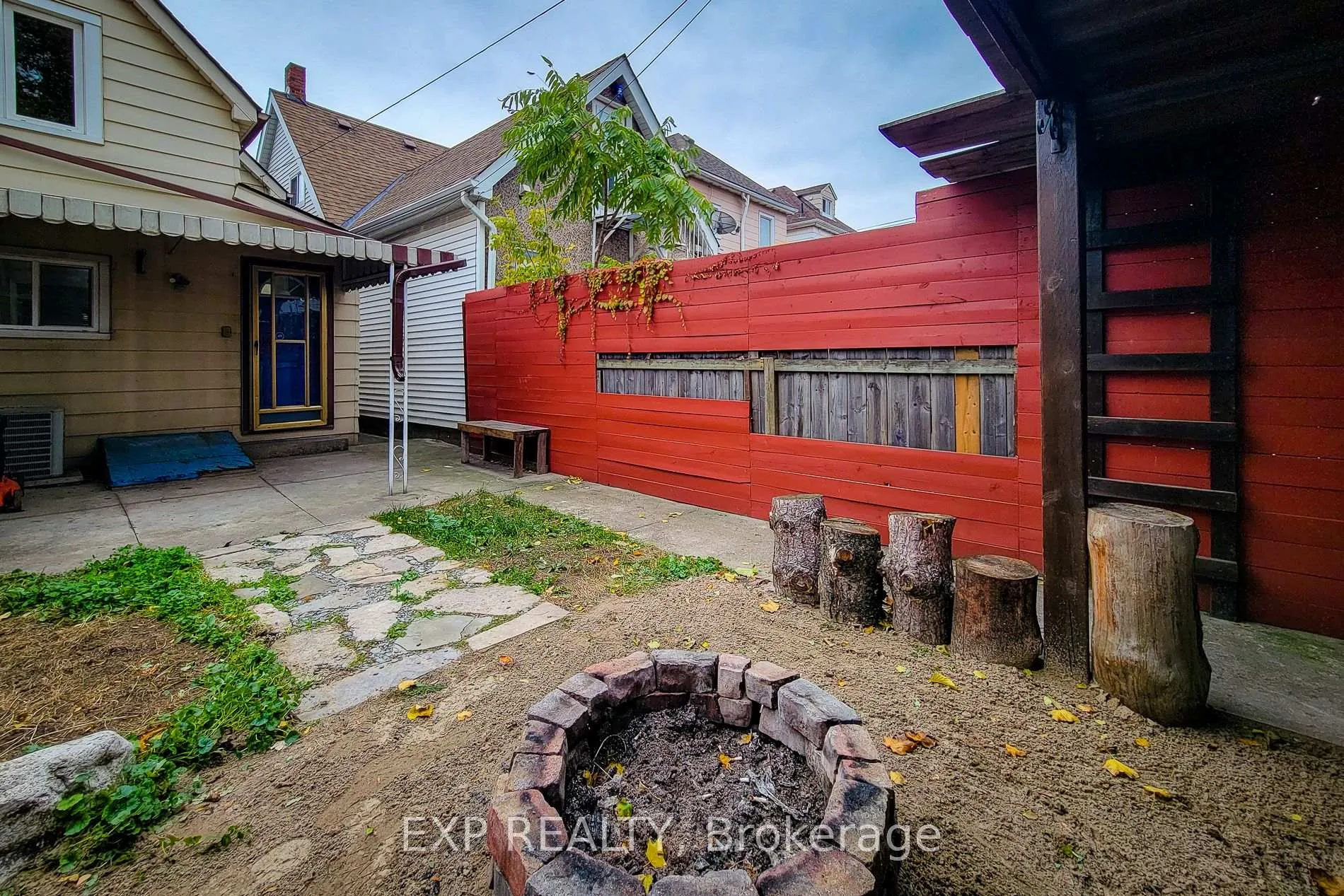 Photo 18 of 101 Sherman Avenue N, Hamilton, Gibson — HOMEH