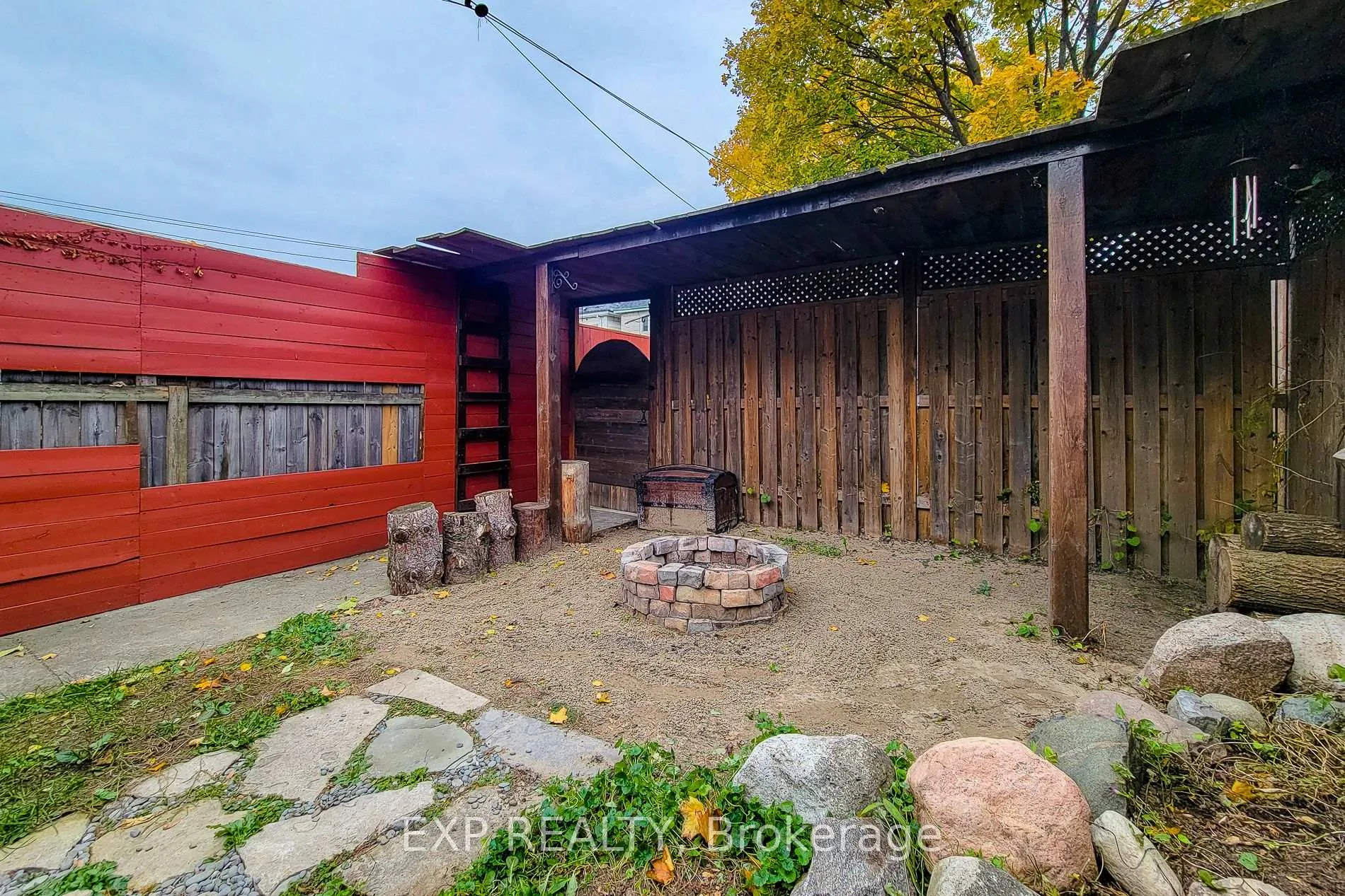 Photo 19 of 101 Sherman Avenue N, Hamilton, Gibson — HOMEH