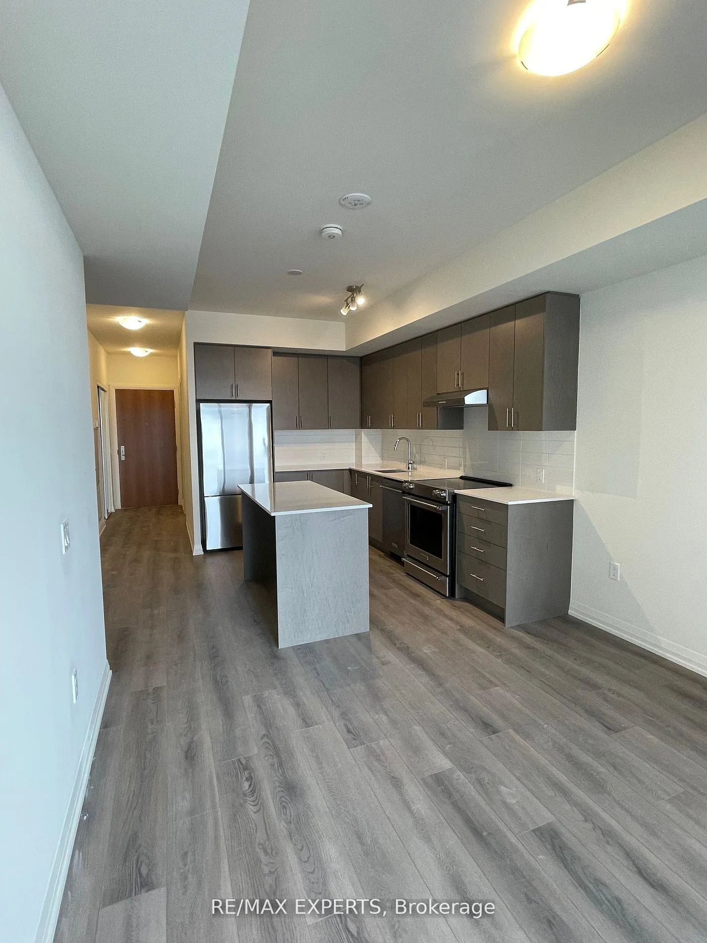 Photo 4 of Unit 1111, 8960 Jane Street, Vaughan, Concord — HOMEH