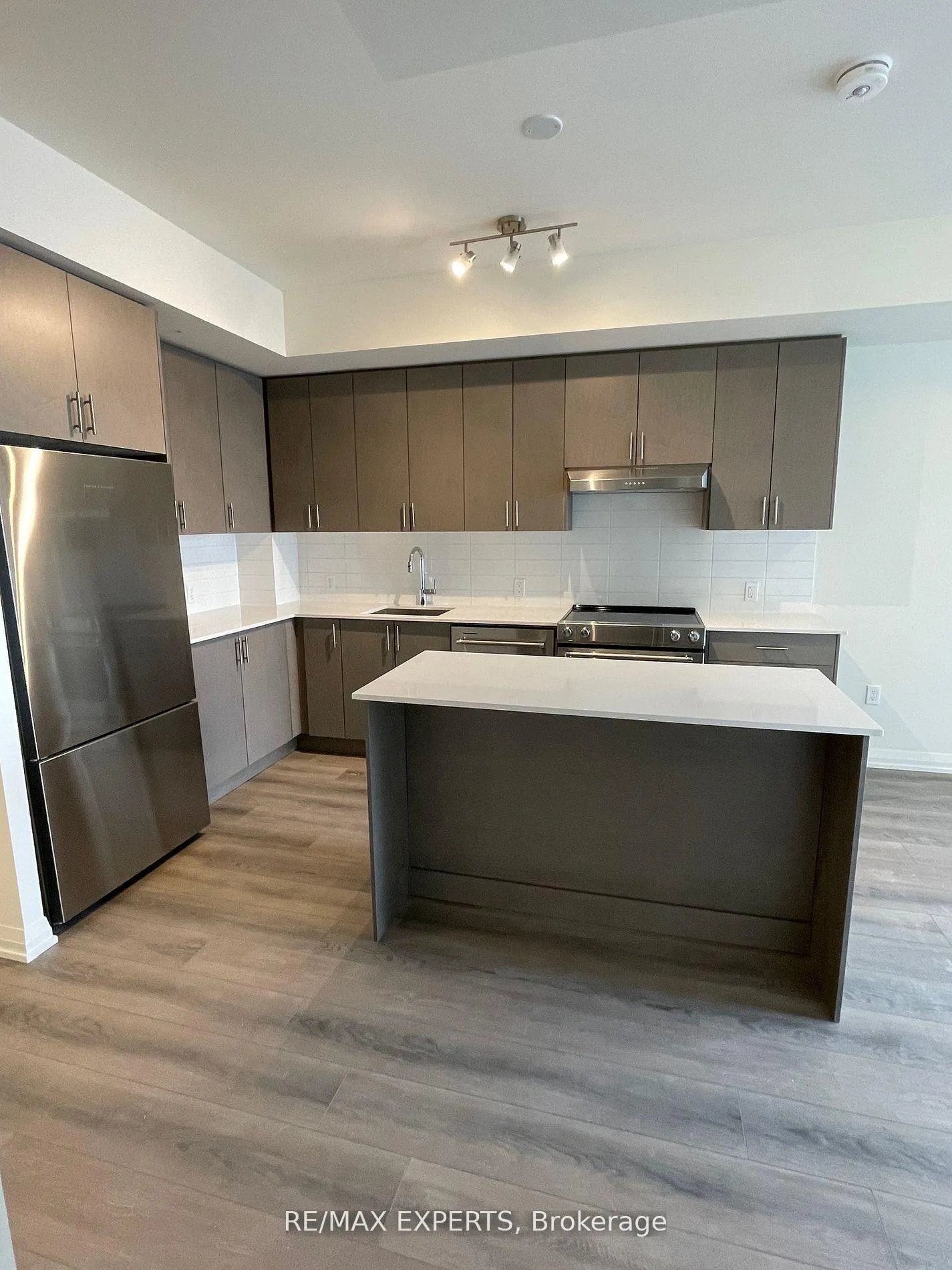 Photo 11 of Unit 1111, 8960 Jane Street, Vaughan, Concord — HOMEH