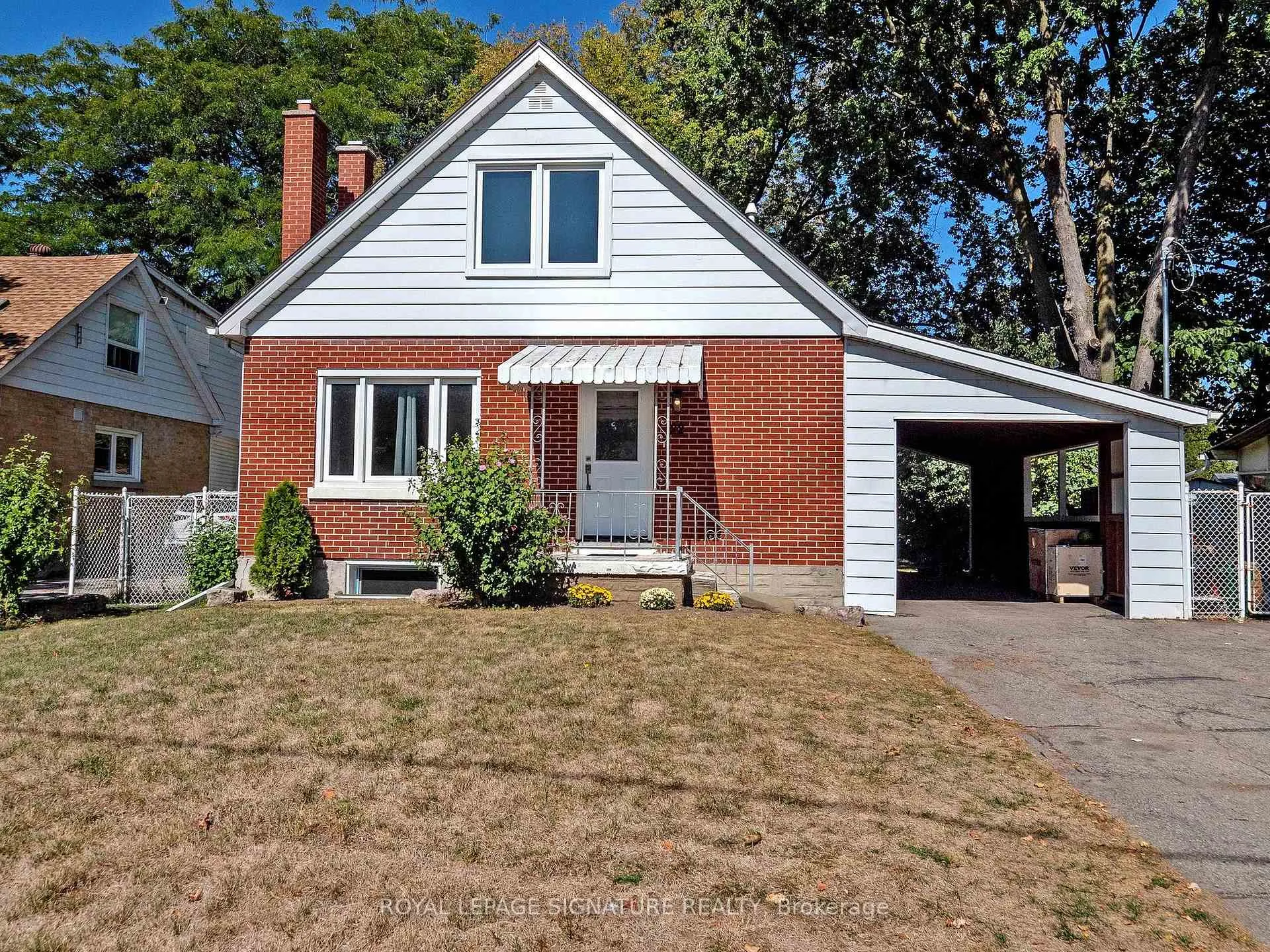 Photo 1 of 22 Sherwood Avenue, Kitchener — HOMEH