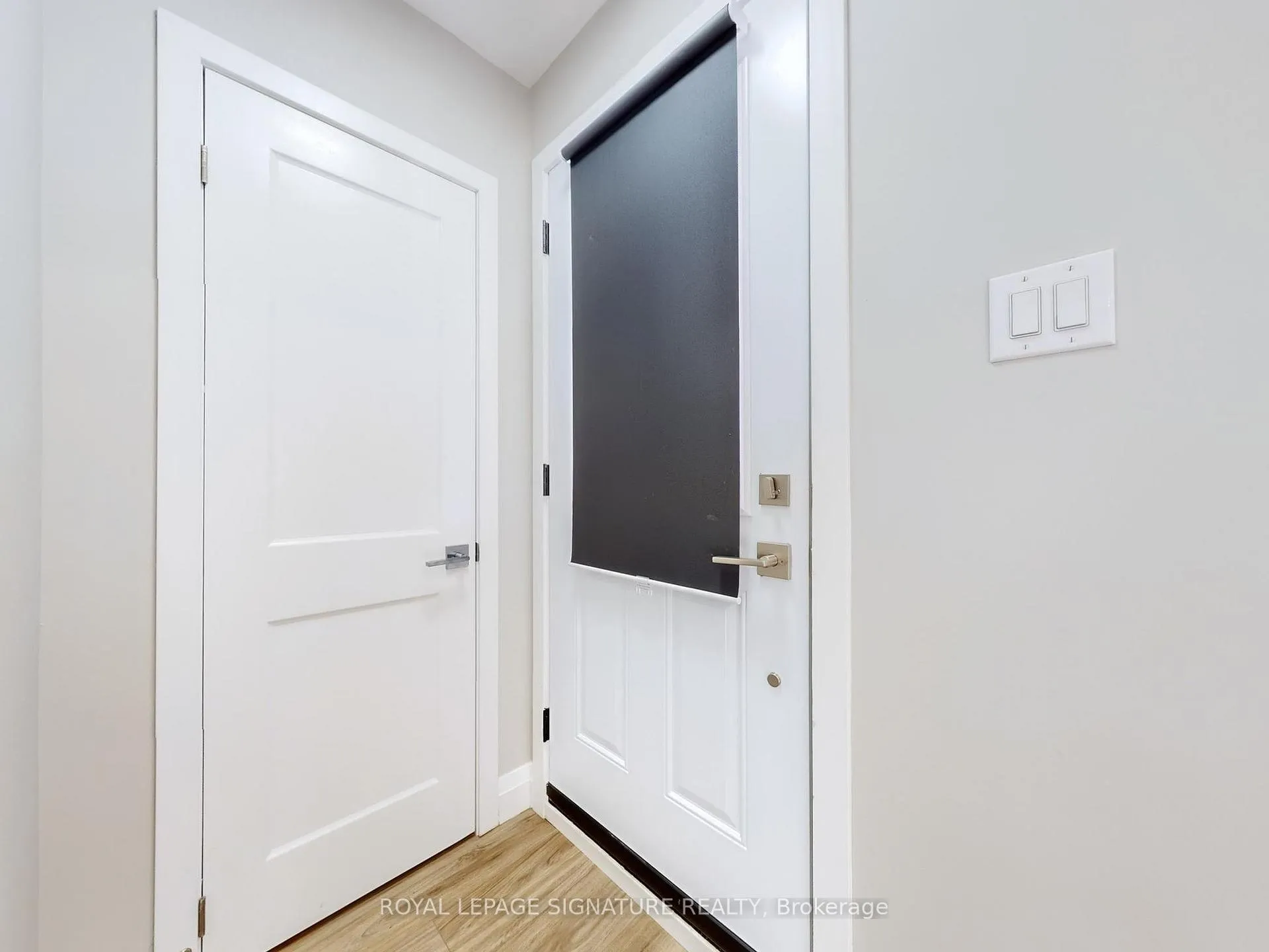 Photo 4 of 22 Sherwood Avenue, Kitchener — HOMEH