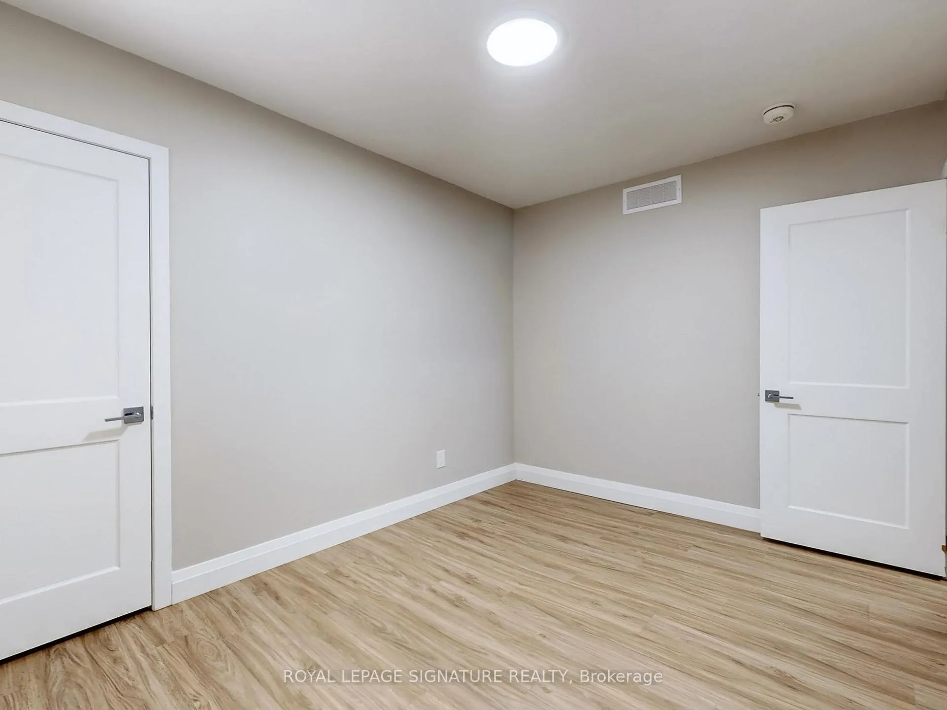Photo 17 of 22 Sherwood Avenue, Kitchener — HOMEH
