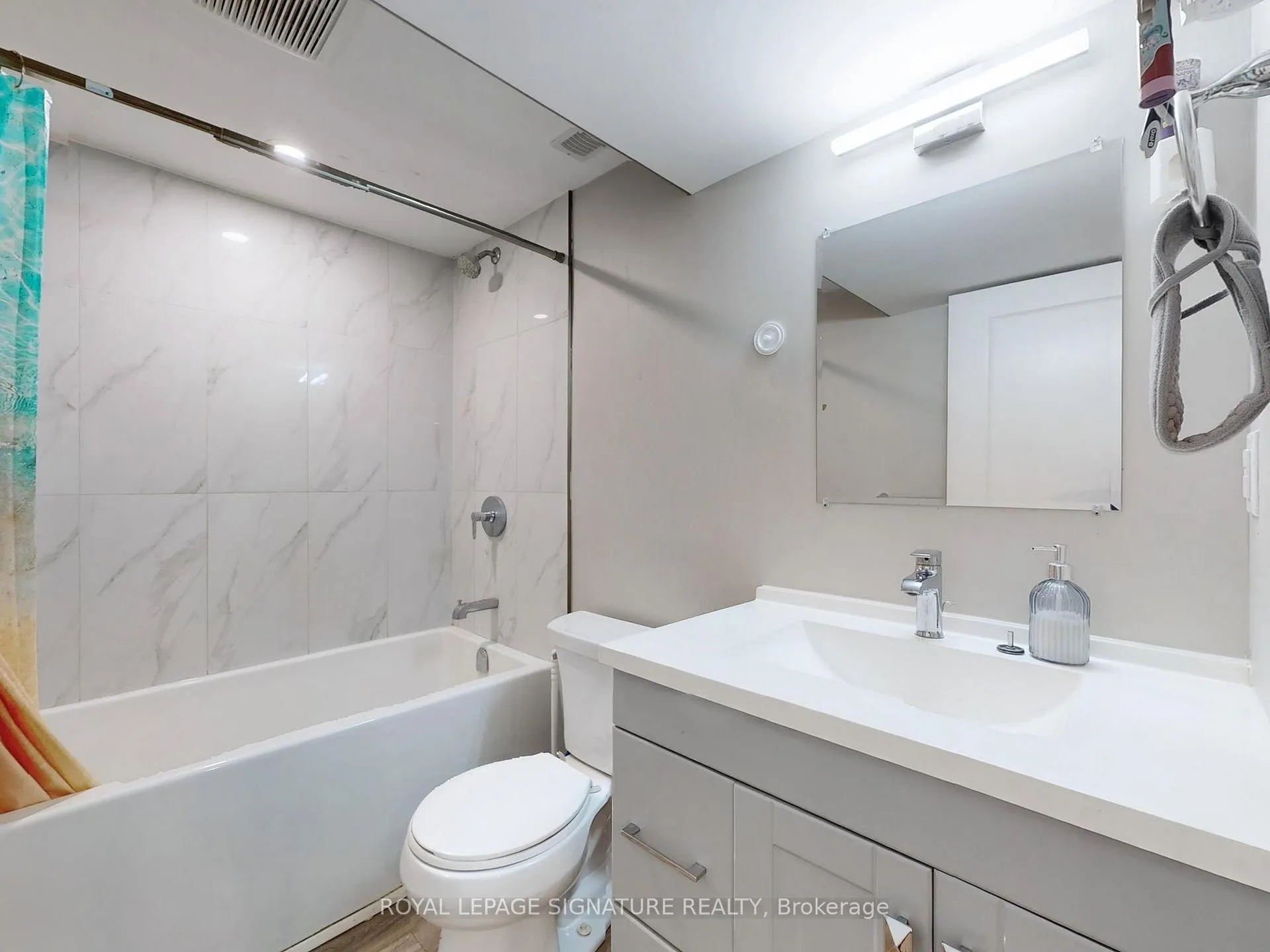Photo 35 of 22 Sherwood Avenue, Kitchener — HOMEH