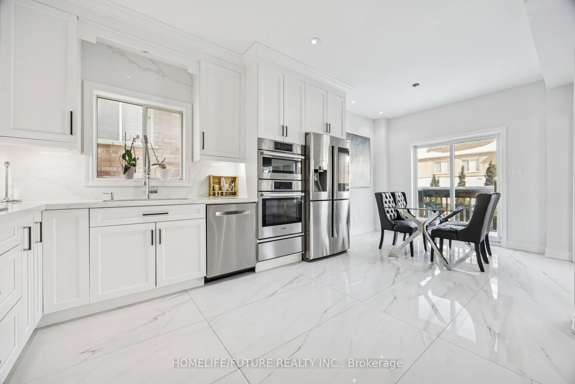 Photo 14 of 11 Pietro Drive, Vaughan, Vellore Village — HOMEH