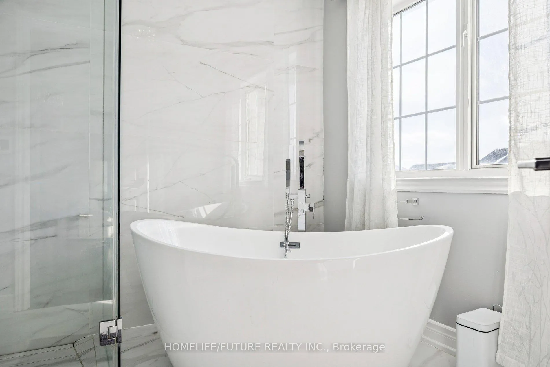 Photo 20 of 11 Pietro Drive, Vaughan, Vellore Village — HOMEH