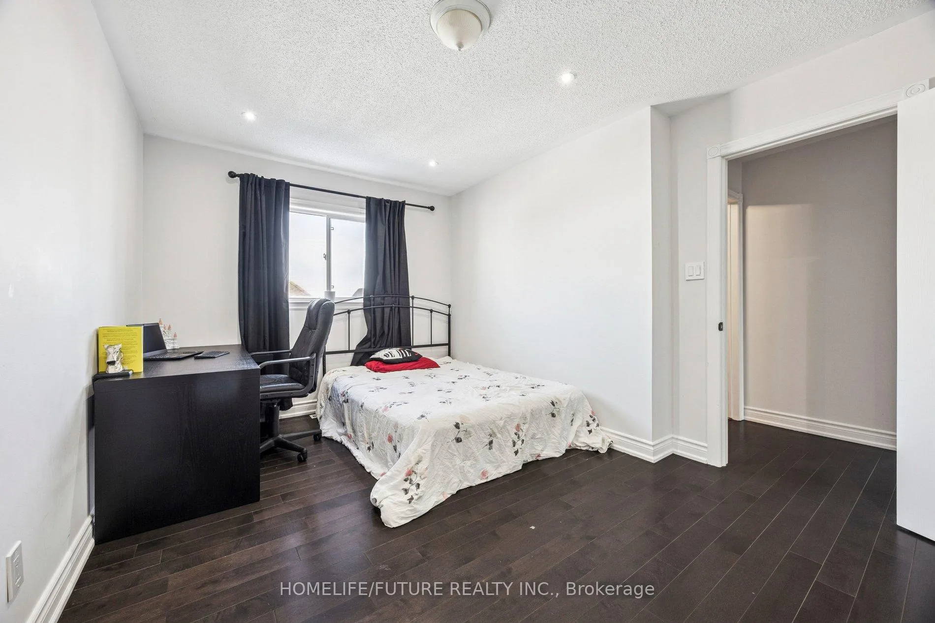 Photo 21 of 11 Pietro Drive, Vaughan, Vellore Village — HOMEH