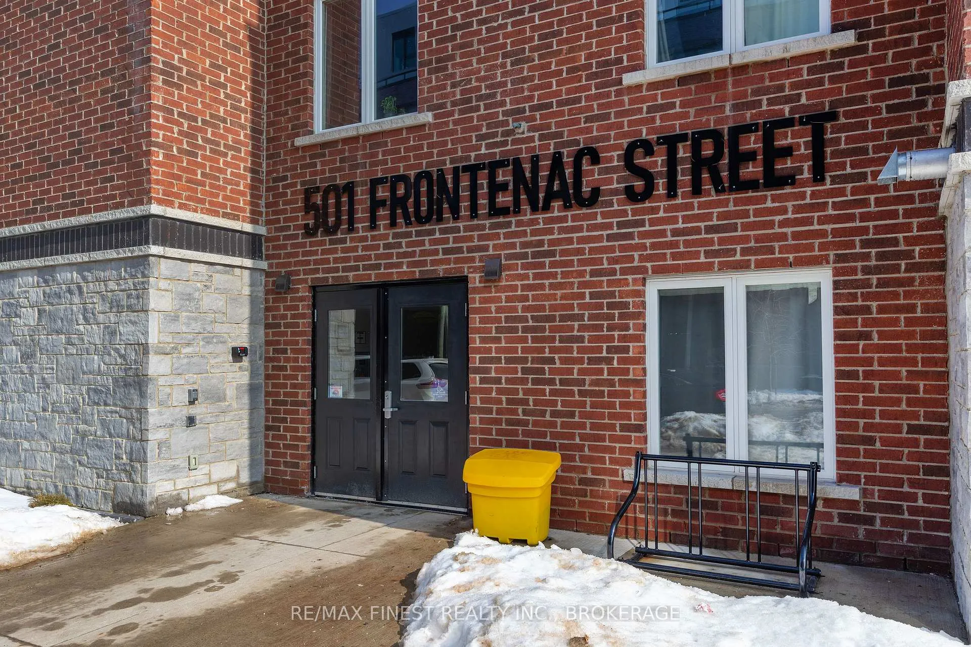 Photo 5 of Unit 421, 501 Frontenac Street, Kingston, East of Sir John A. Blvd — HOMEH
