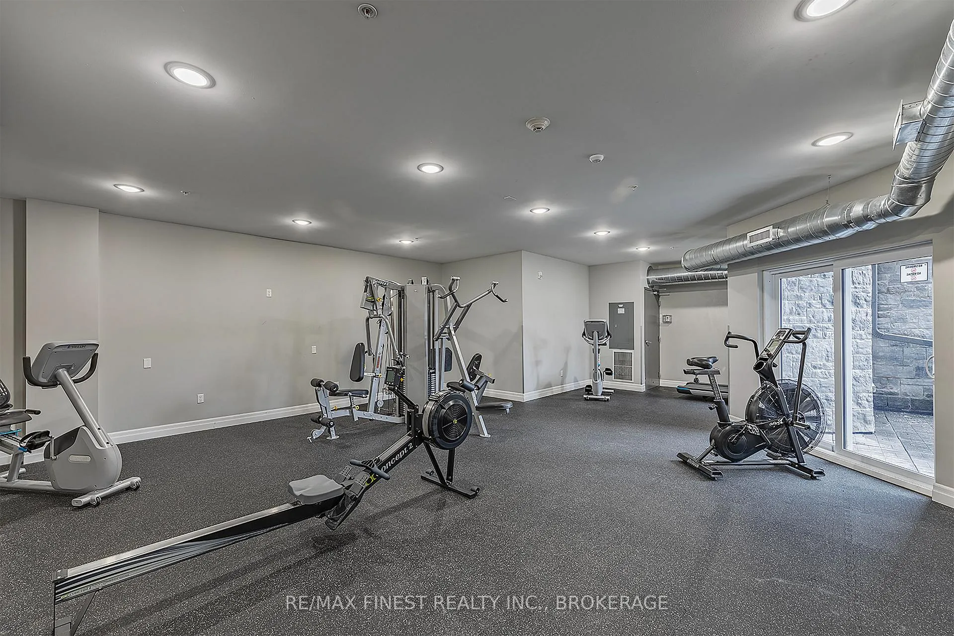 Photo 16 of Unit 421, 501 Frontenac Street, Kingston, East of Sir John A. Blvd — HOMEH