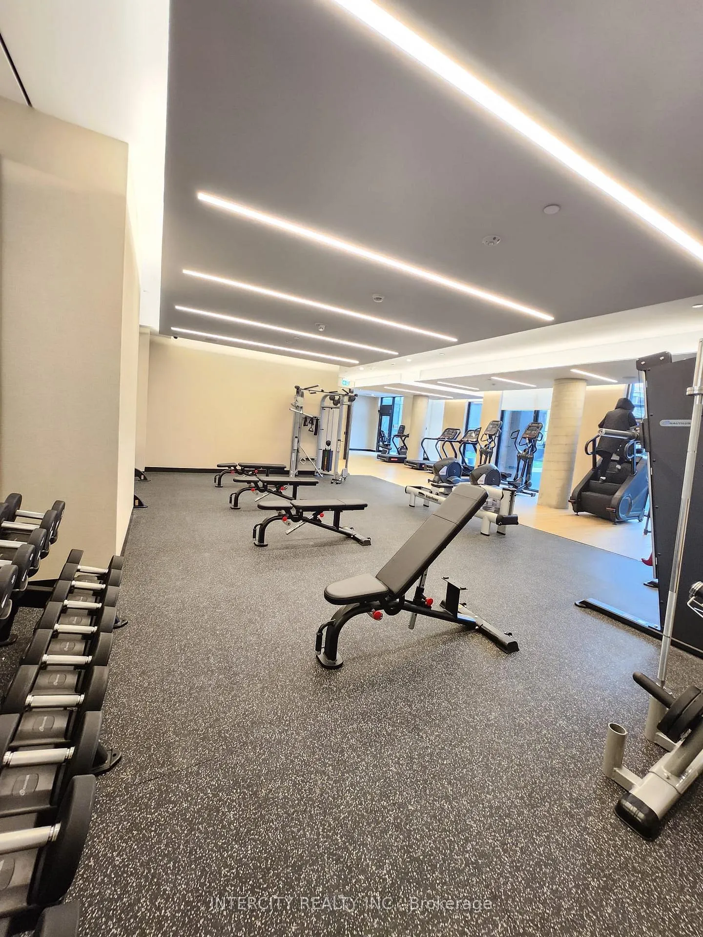 Photo 19 of Unit 728, 2020 Bathurst Street, Toronto, Humewood-Cedarvale — HOMEH