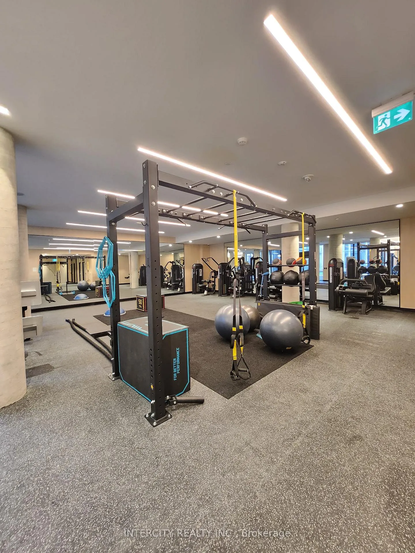 Photo 20 of Unit 728, 2020 Bathurst Street, Toronto, Humewood-Cedarvale — HOMEH