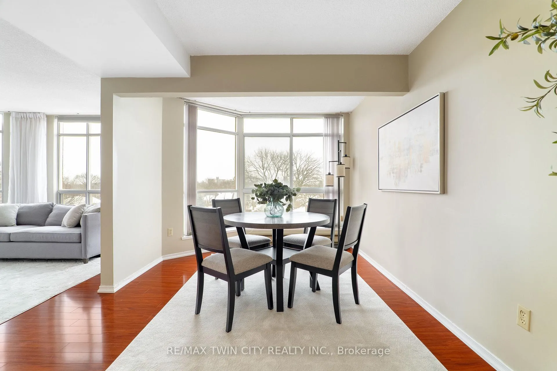 Photo 13 of Unit 308, 1414 King Street E, Kitchener — HOMEH