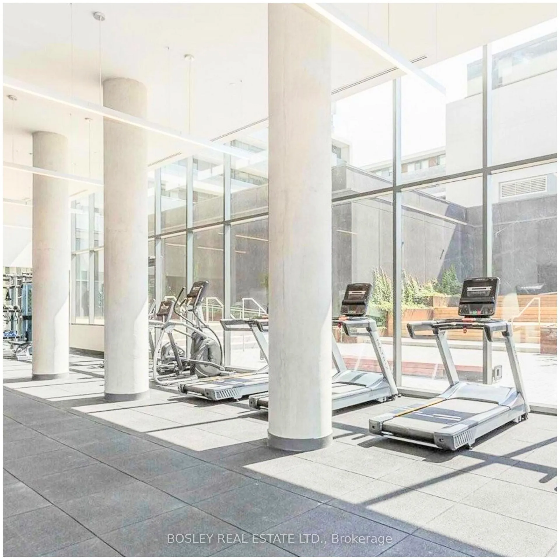 Photo 11 of Unit 604, 120 Varna Drive, Toronto, Englemount-Lawrence — HOMEH
