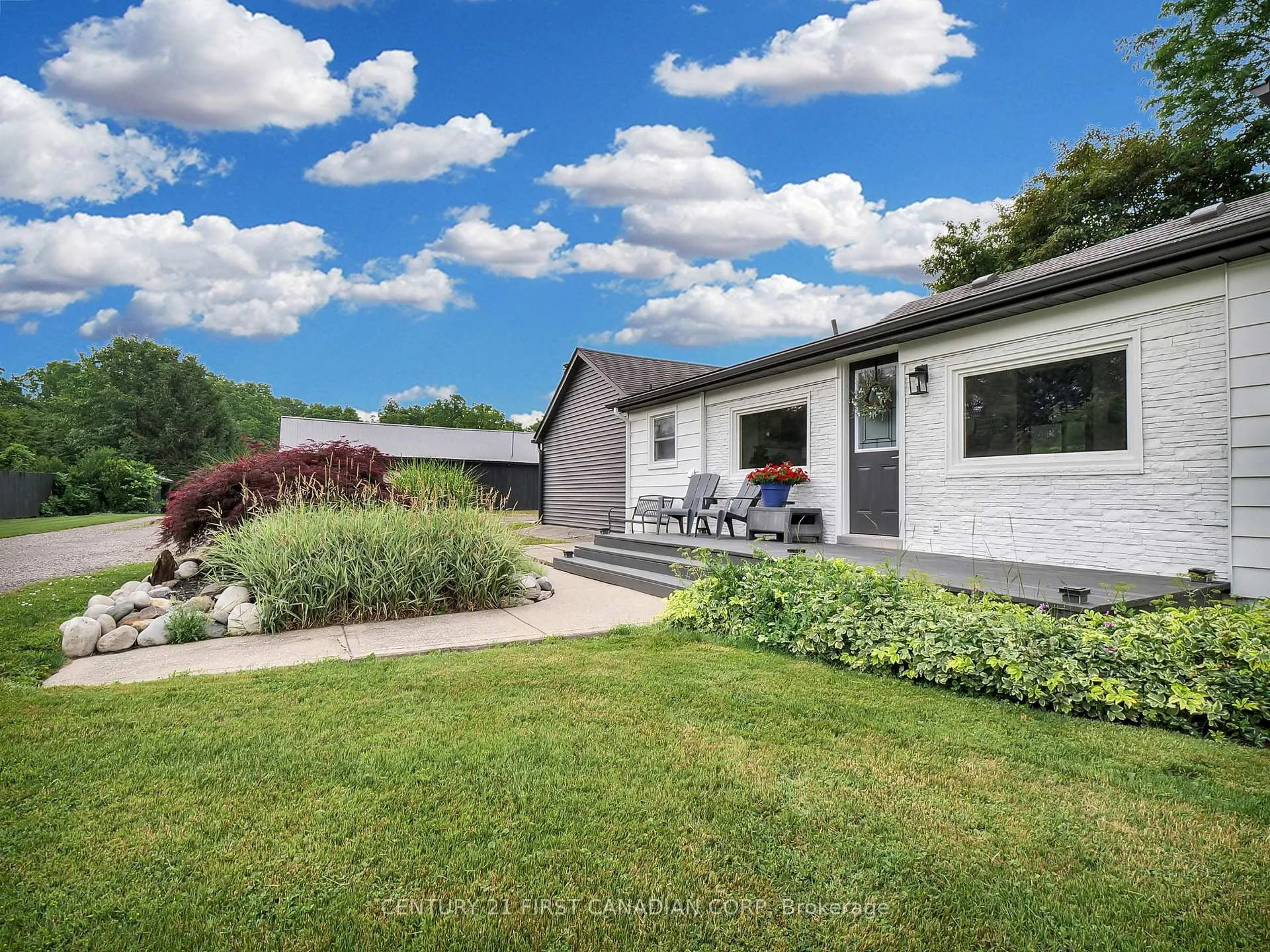 Photo 5 of 13660 Longwoods Road, Chatham-Kent, Thamesville — HOMEH